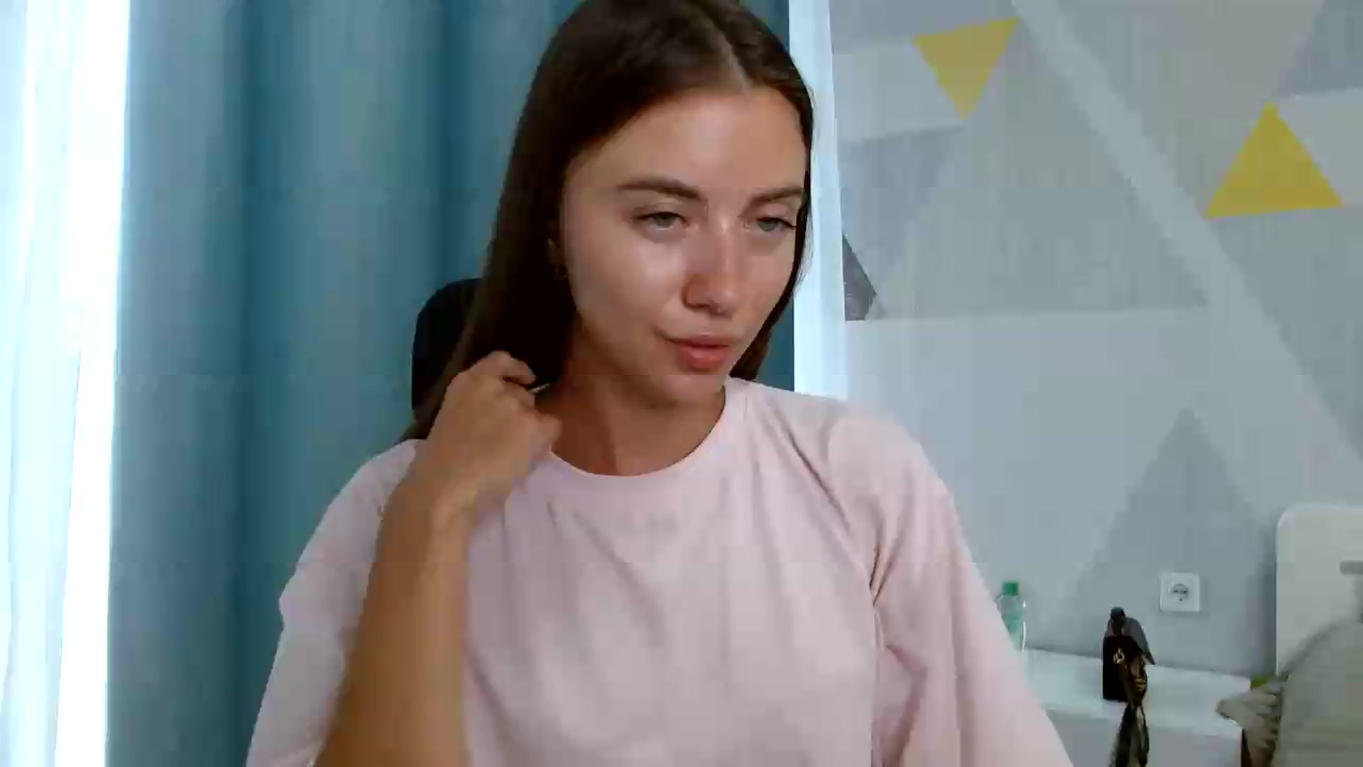Gallery image thumbnail from Sulfate0's myfreecams stream on, 08/25/2026, 11:54 image 12 of 20