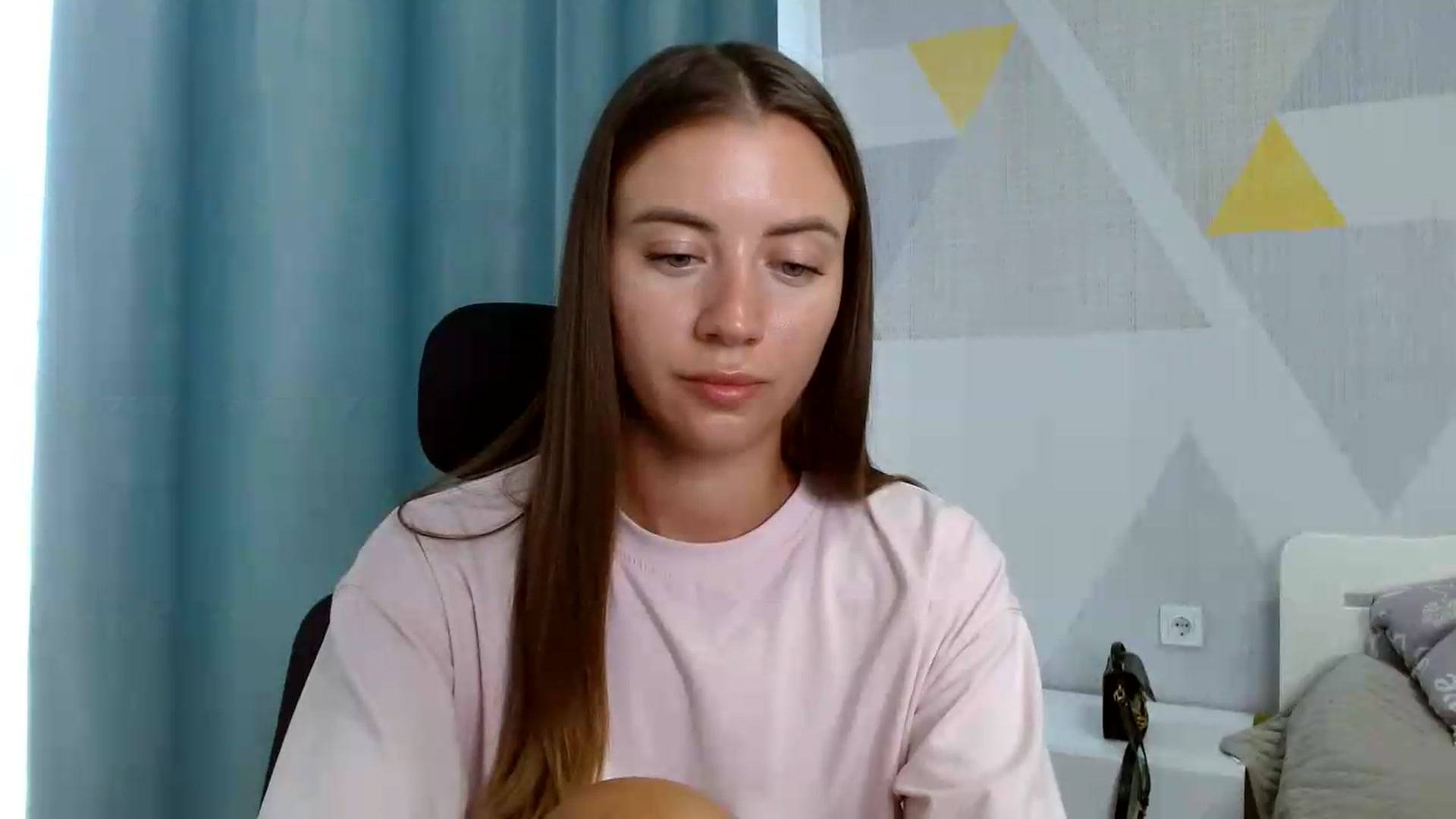 Gallery image thumbnail from Sulfate0's myfreecams stream on, 08/25/2026, 11:54 image 6 of 20