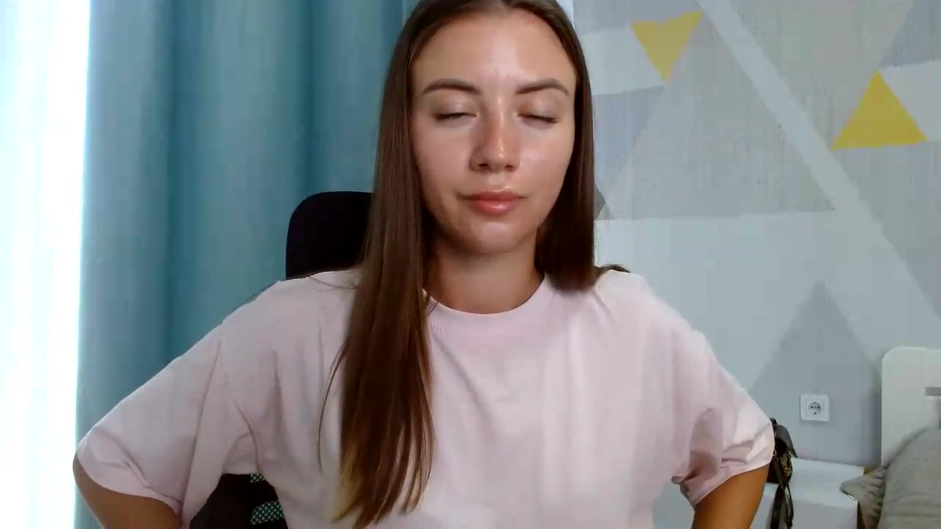 Gallery image thumbnail from Sulfate0's myfreecams stream on, 08/25/2026, 11:54 image 8 of 20