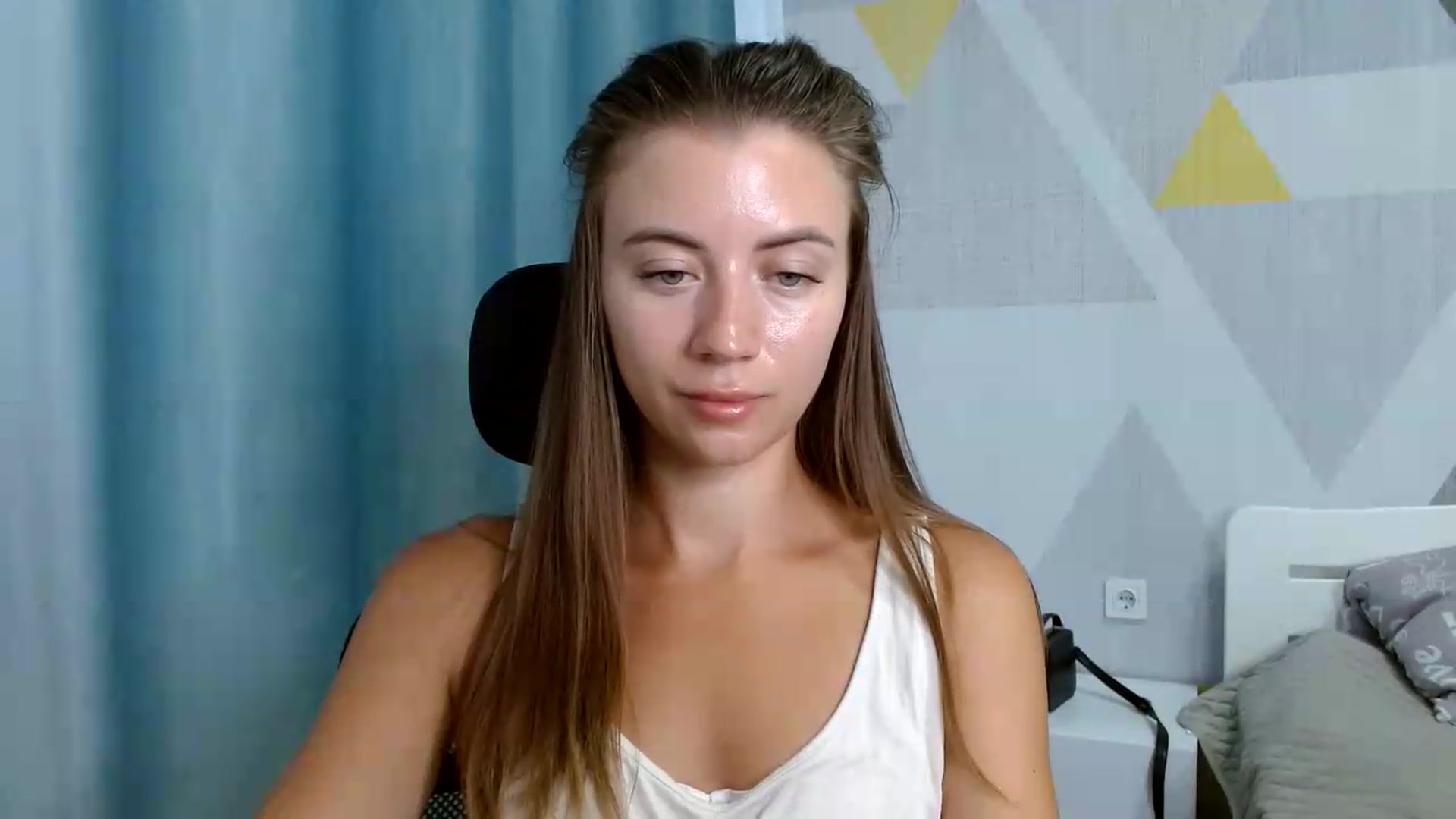 Gallery image thumbnail from Sulfate0's myfreecams stream on, 08/26/2026, 06:52 image 12 of 20
