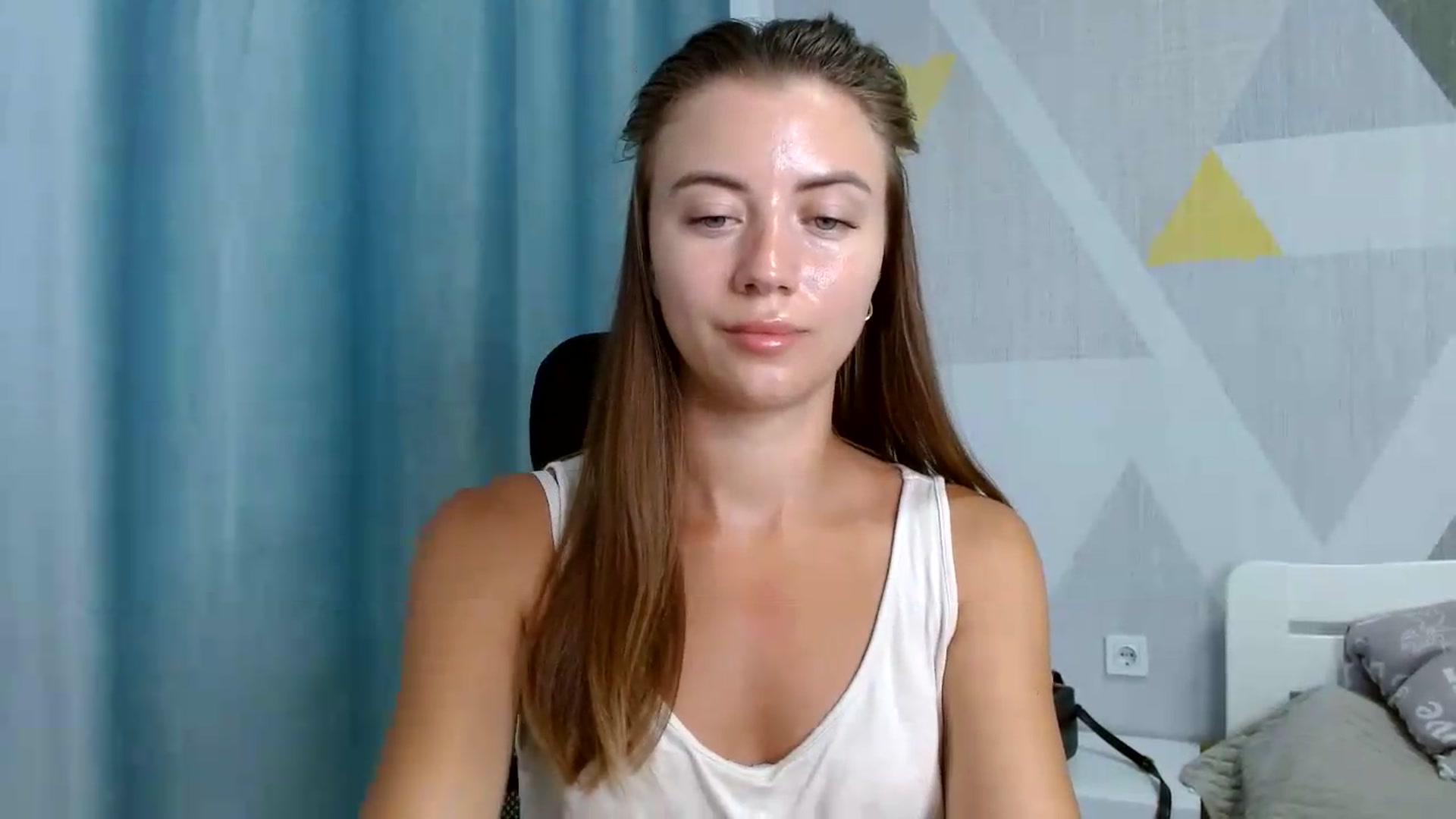 Gallery image thumbnail from Sulfate0's myfreecams stream on, 08/26/2026, 06:52 image 16 of 20