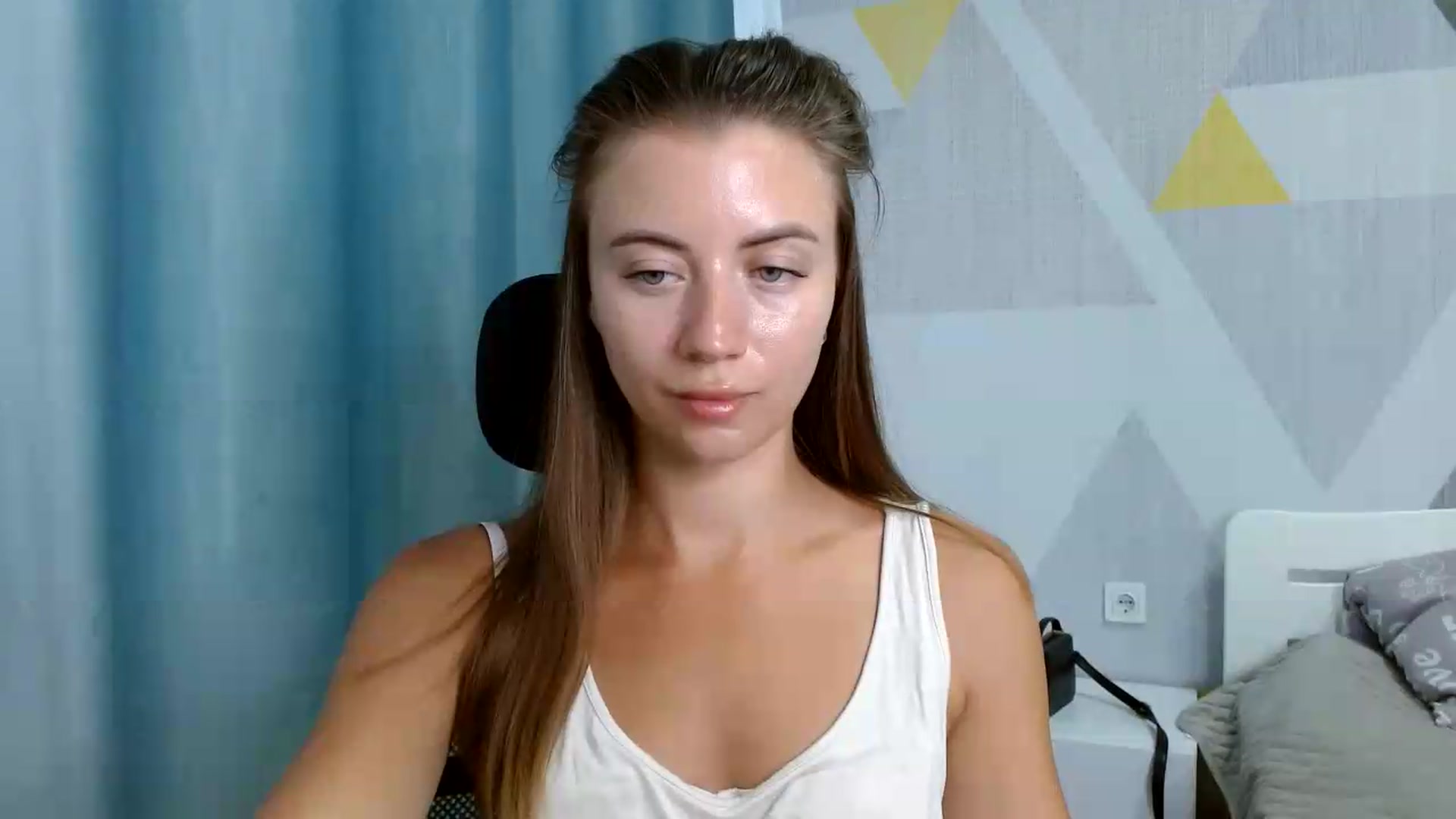 Gallery image thumbnail from Sulfate0's myfreecams stream on, 08/26/2026, 06:52 image 9 of 20