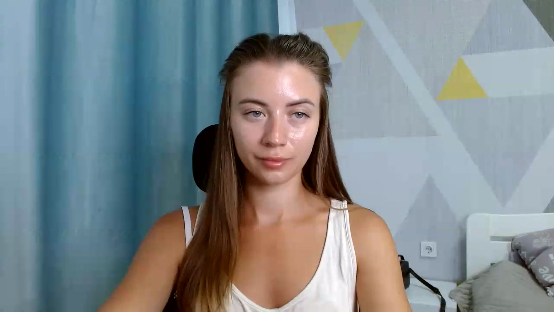 Gallery image thumbnail from Sulfate0's myfreecams stream on, 08/26/2026, 06:52 image 17 of 20