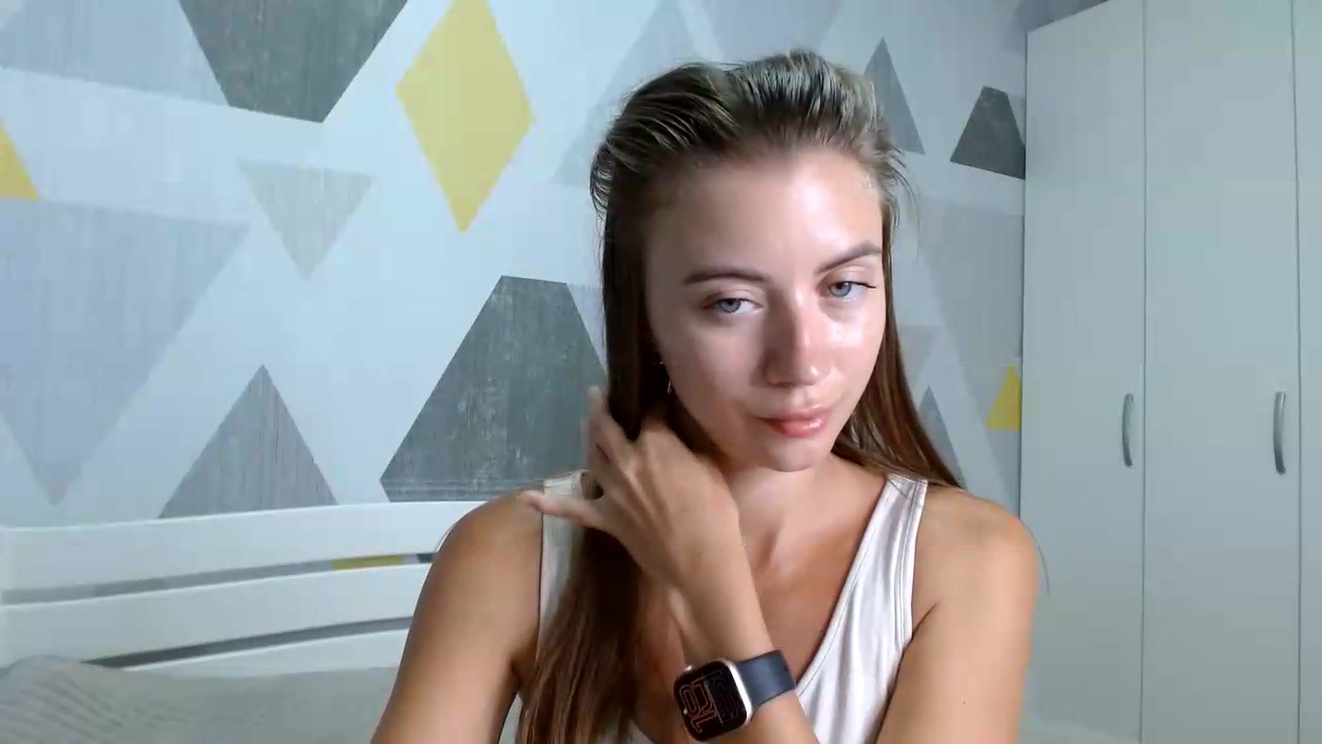 Gallery image thumbnail from Sulfate0's myfreecams stream on, 08/26/2026, 08:00 image 18 of 20