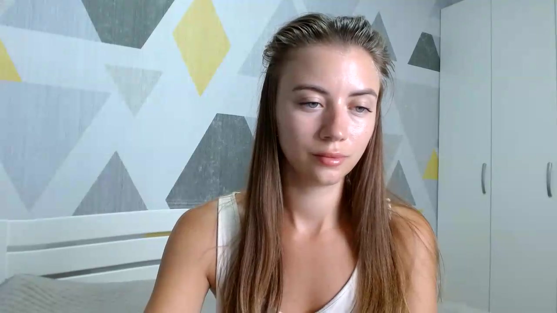 Gallery image thumbnail from Sulfate0's myfreecams stream on, 08/26/2026, 08:00 image 12 of 20