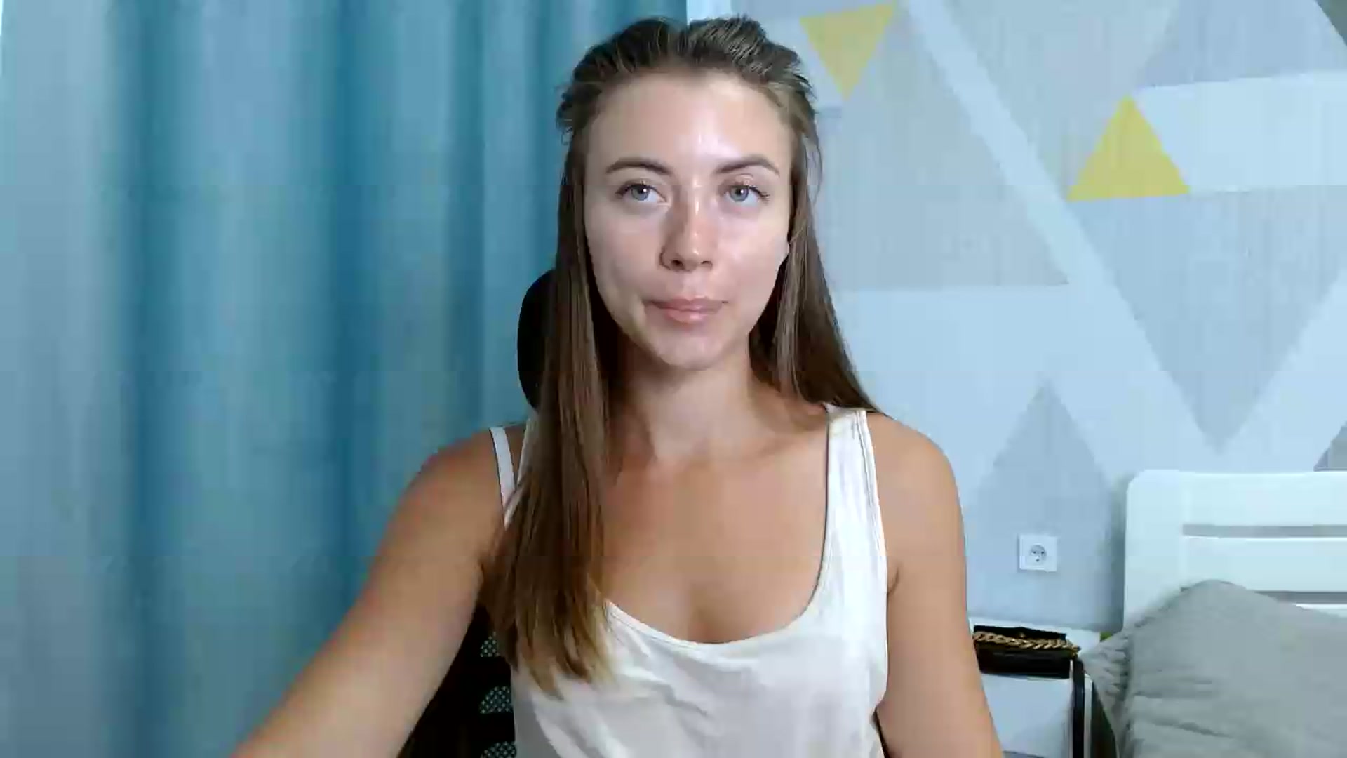 Gallery image thumbnail from Sulfate0's myfreecams stream on, 08/26/2026, 10:01 image 10 of 20