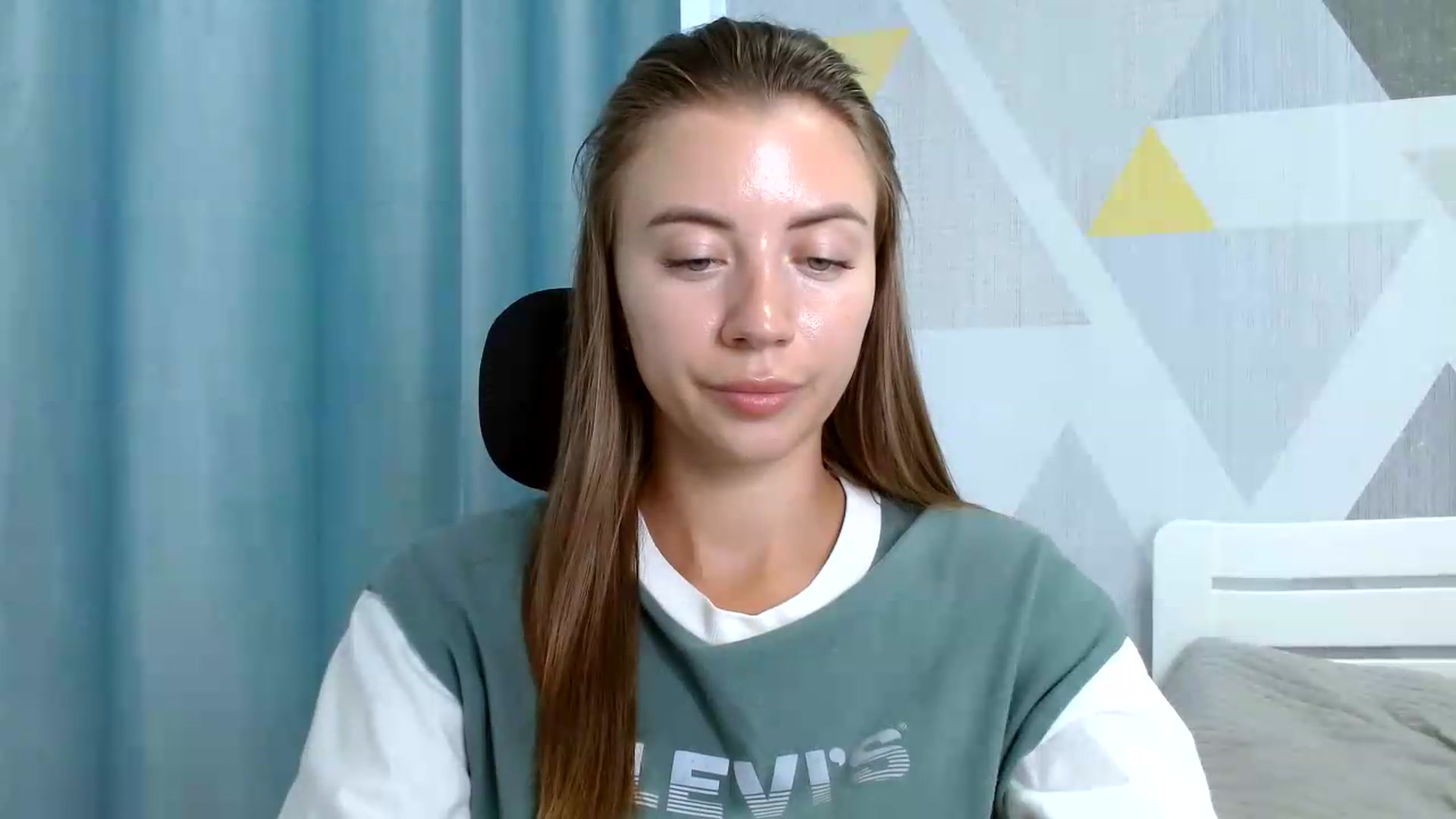 Gallery image thumbnail from Sulfate0's myfreecams stream on, 08/27/2026, 09:15 image 7 of 20
