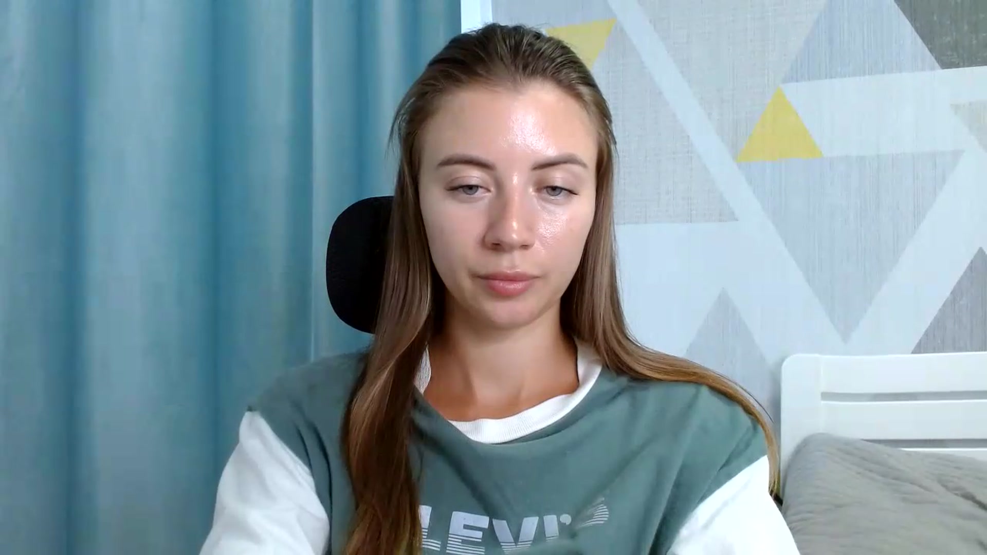 Gallery image thumbnail from Sulfate0's myfreecams stream on, 08/27/2026, 09:15 image 18 of 20