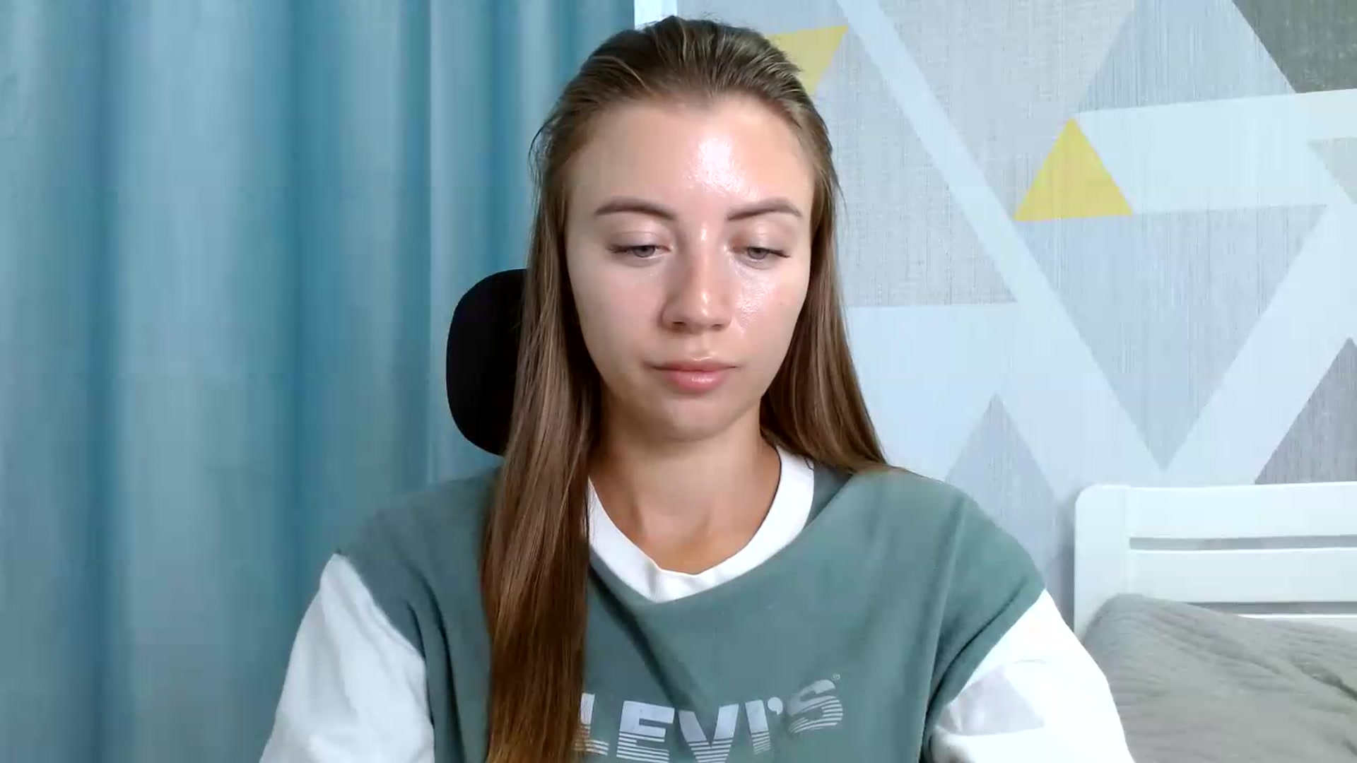 Gallery image thumbnail from Sulfate0's myfreecams stream on, 08/27/2026, 09:15 image 6 of 20