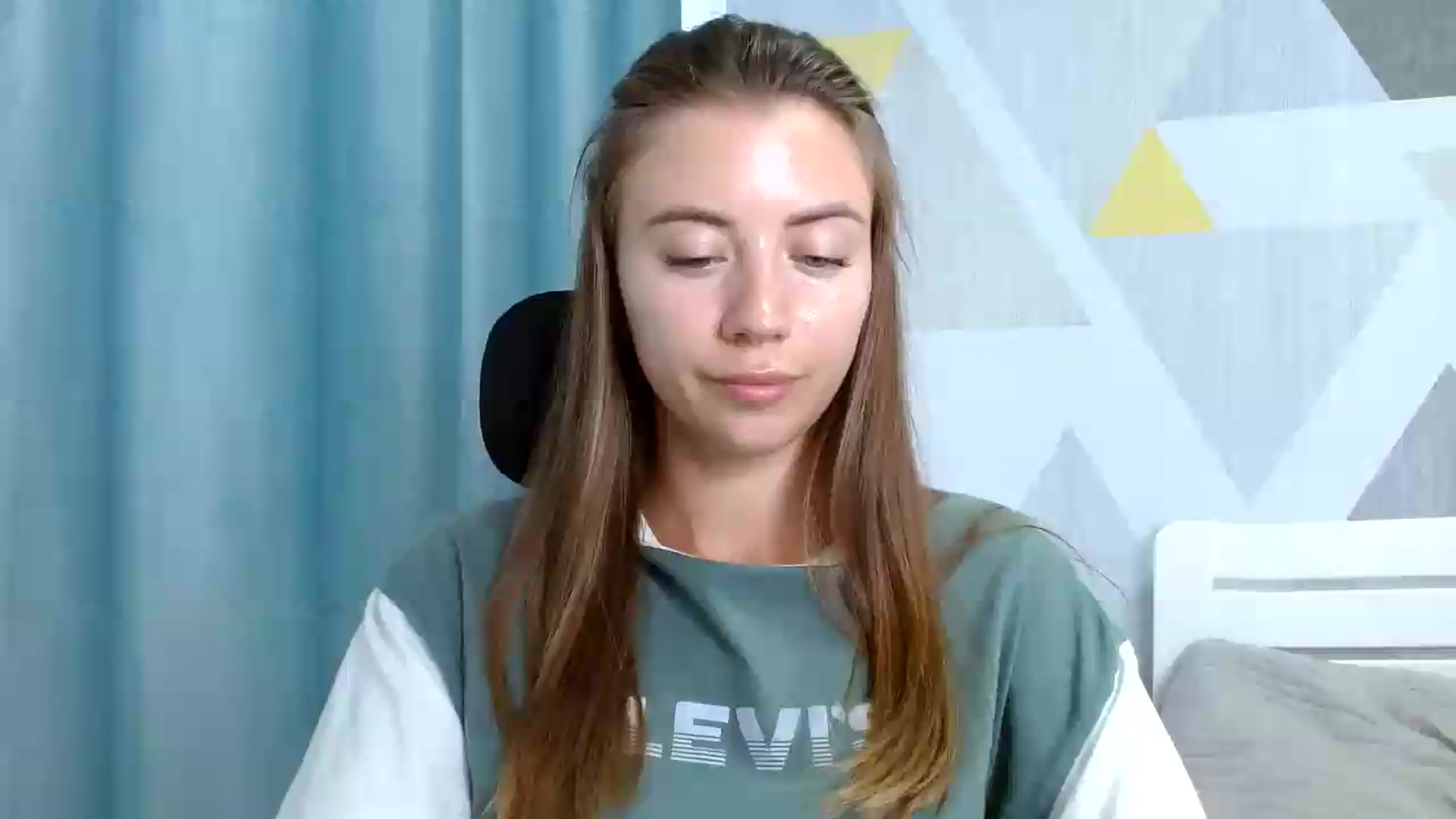 Gallery image thumbnail from Sulfate0's myfreecams stream on, 08/27/2026, 09:15 image 1 of 20
