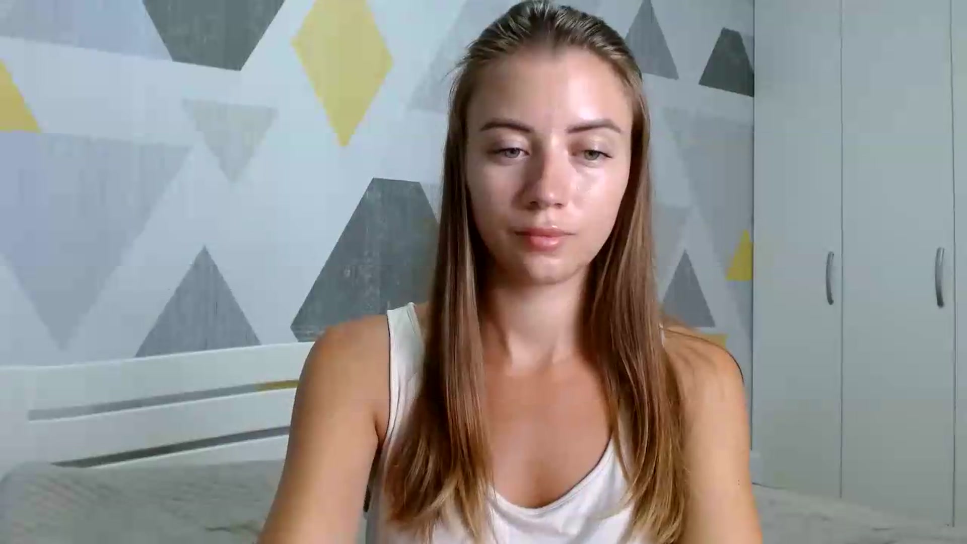 Gallery image thumbnail from Sulfate0's myfreecams stream on, 08/27/2026, 10:55 image 9 of 20