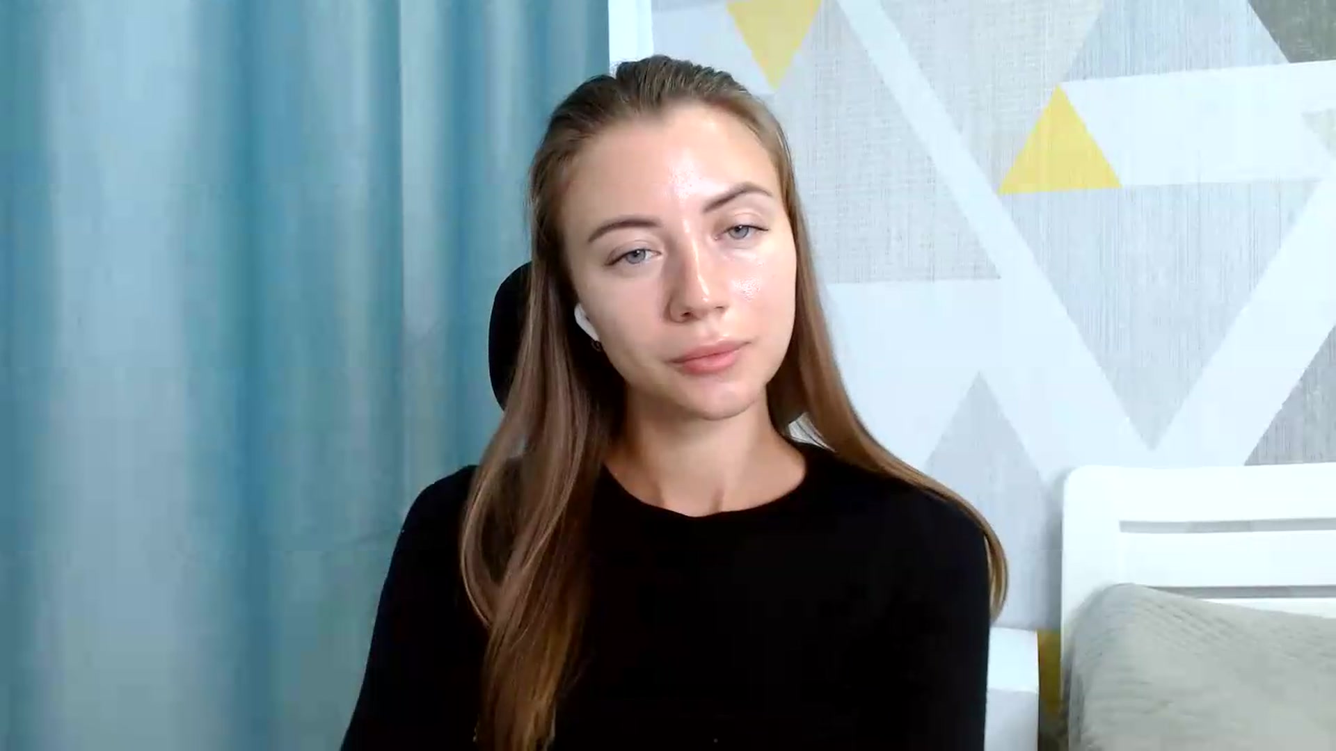 Gallery image thumbnail from Sulfate0's myfreecams stream on, 08/28/2026, 07:48 image 13 of 20