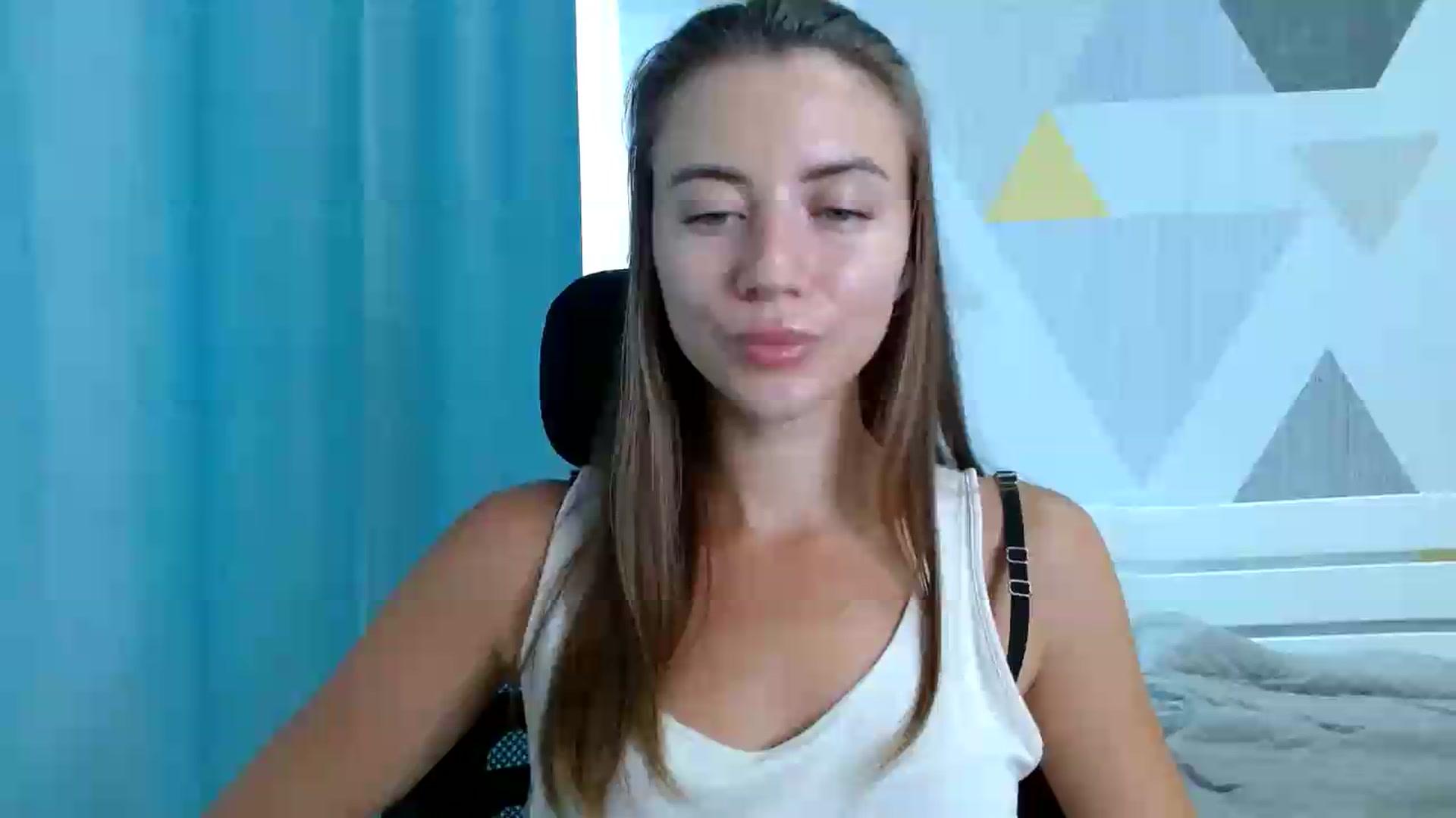Gallery image thumbnail from Sulfate0's myfreecams stream on, 08/28/2026, 10:42 image 13 of 20