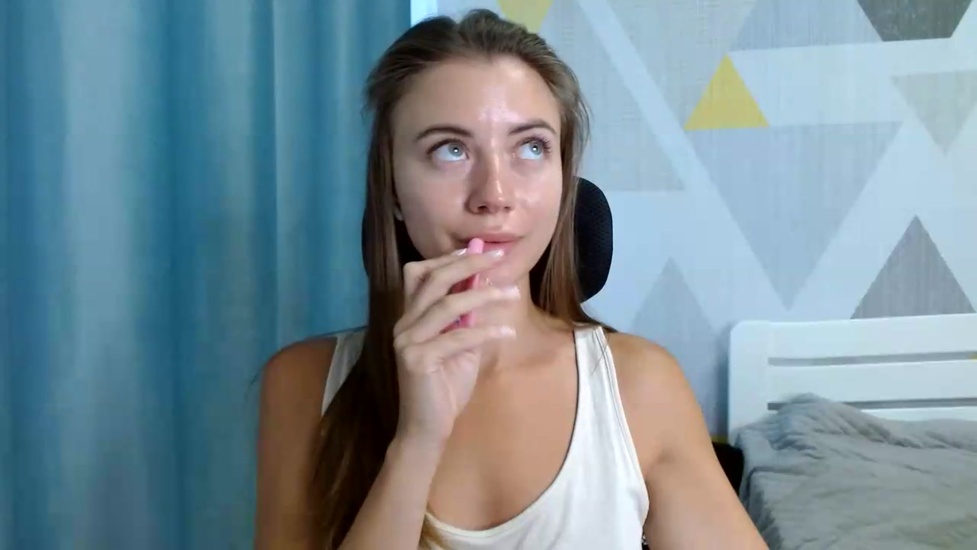 Gallery image thumbnail from Sulfate0's myfreecams stream on, 08/29/2026, 07:40 image 16 of 20