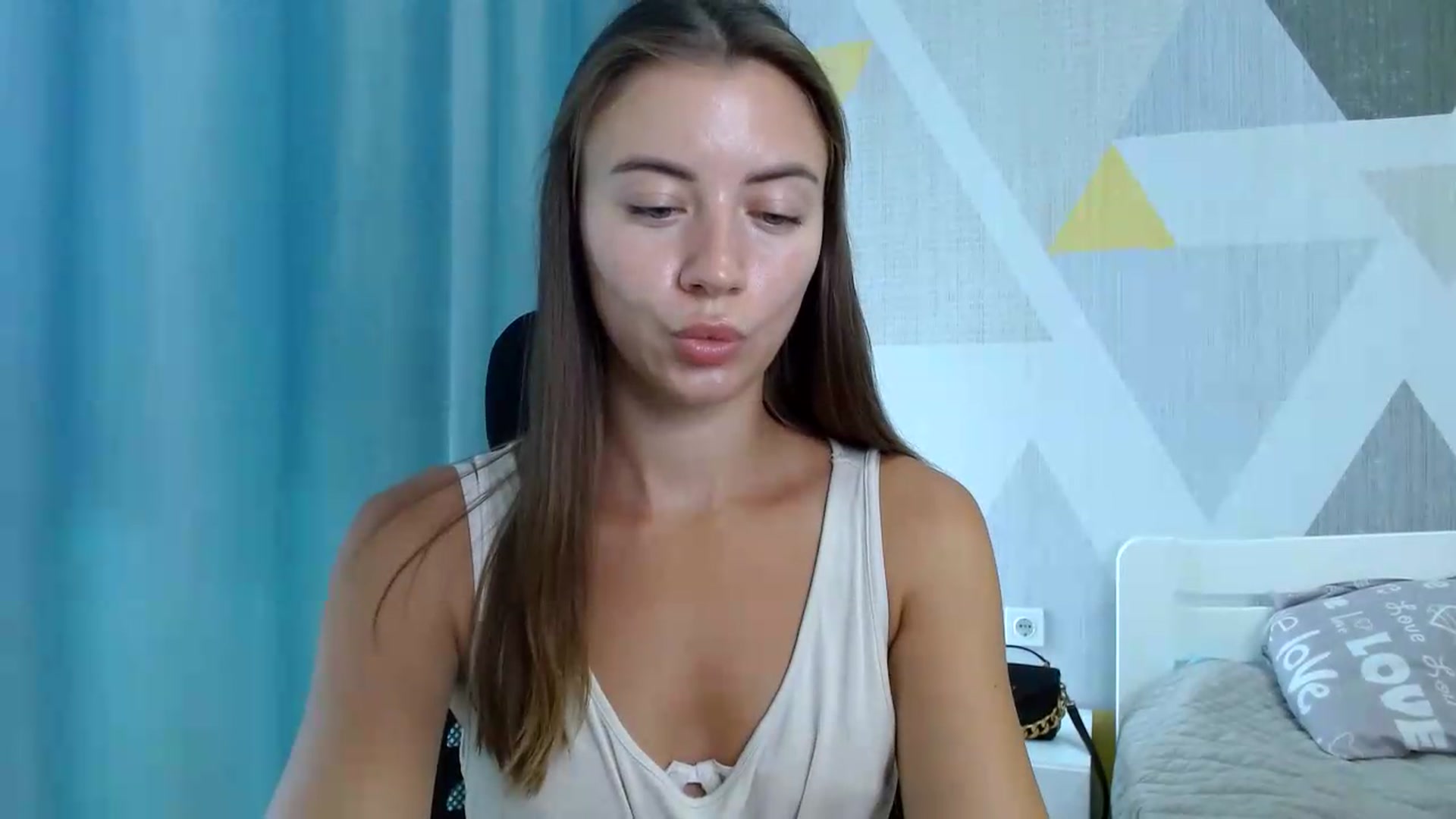 Gallery image thumbnail from Sulfate0's myfreecams stream on, 08/30/2026, 10:23 image 18 of 20