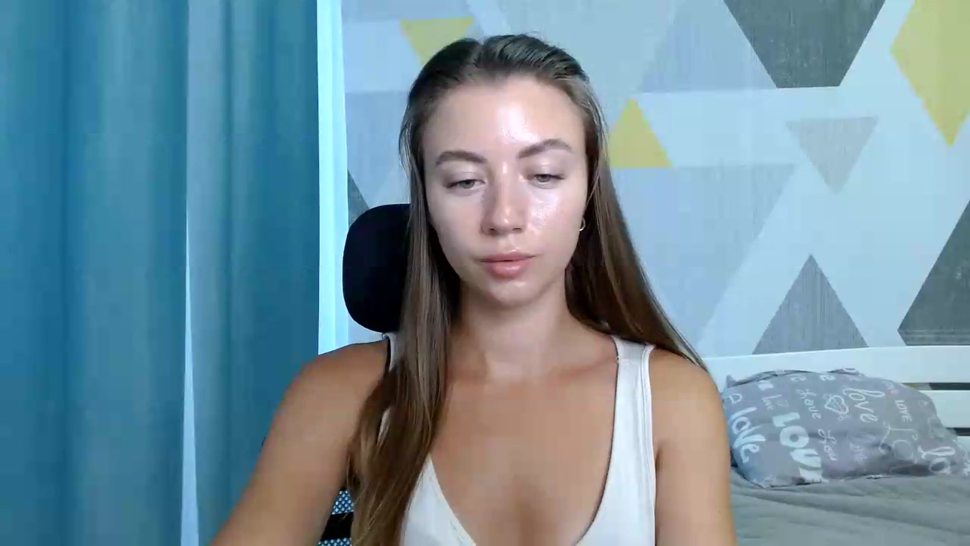 Gallery image thumbnail from Sulfate0's myfreecams stream on, 08/31/2026, 07:39 image 18 of 20