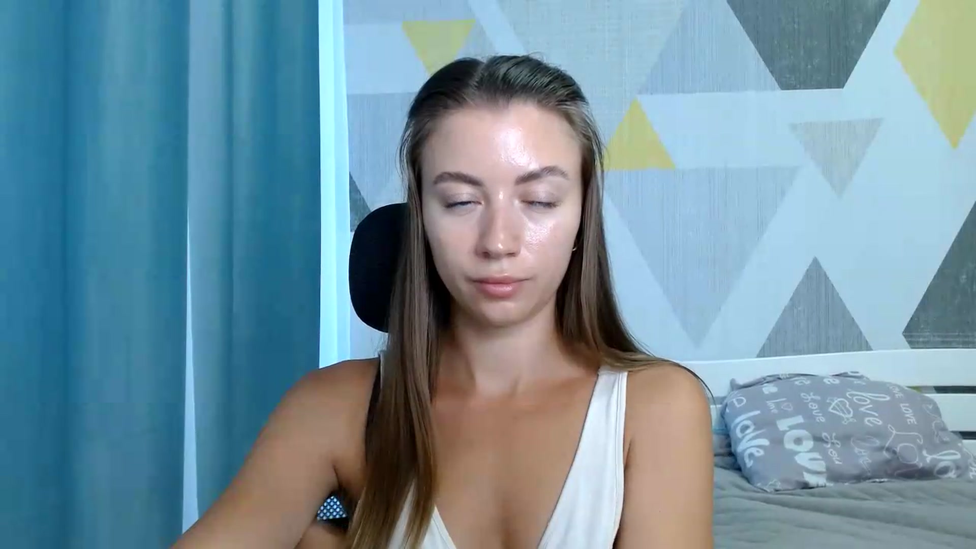 Gallery image thumbnail from Sulfate0's myfreecams stream on, 08/31/2026, 07:39 image 7 of 20