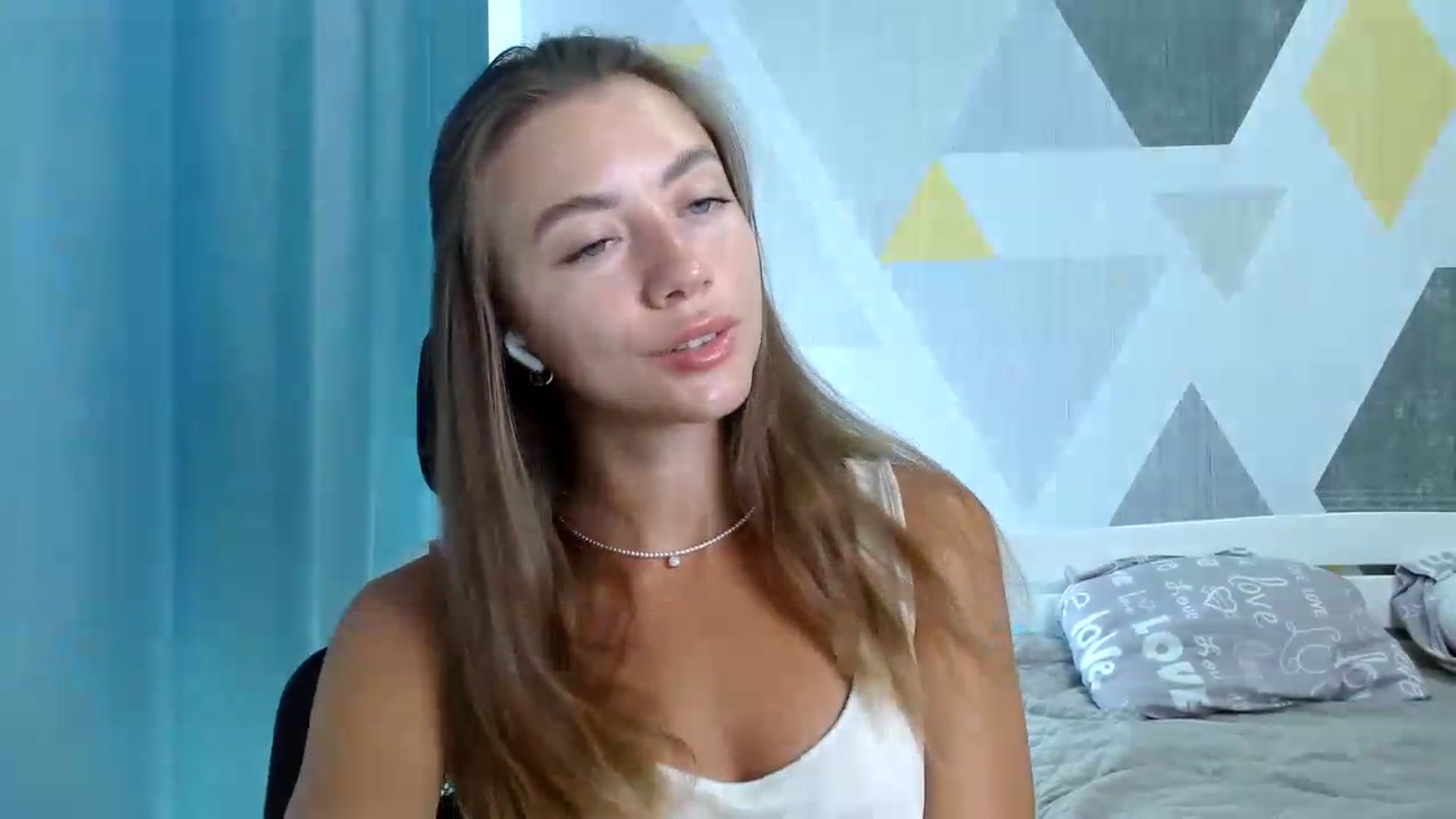 Gallery image thumbnail from Sulfate0's myfreecams stream on, 09/09/2026, 10:05 image 4 of 20