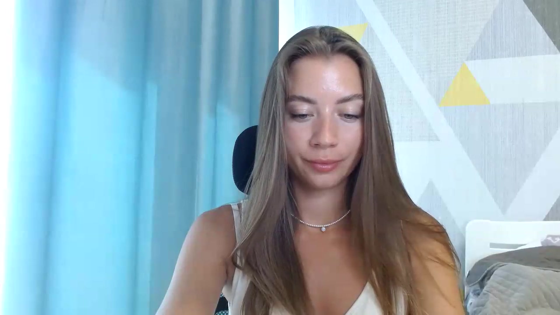Gallery image thumbnail from Sulfate0's myfreecams stream on, 09/10/2026, 12:25 image 4 of 20