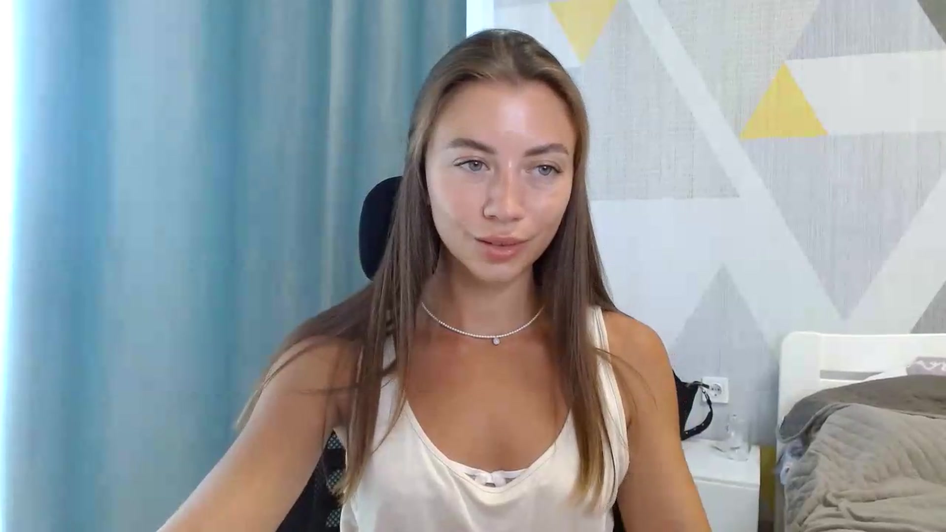 Gallery image thumbnail from Sulfate0's myfreecams stream on, 09/10/2026, 12:53 image 11 of 20