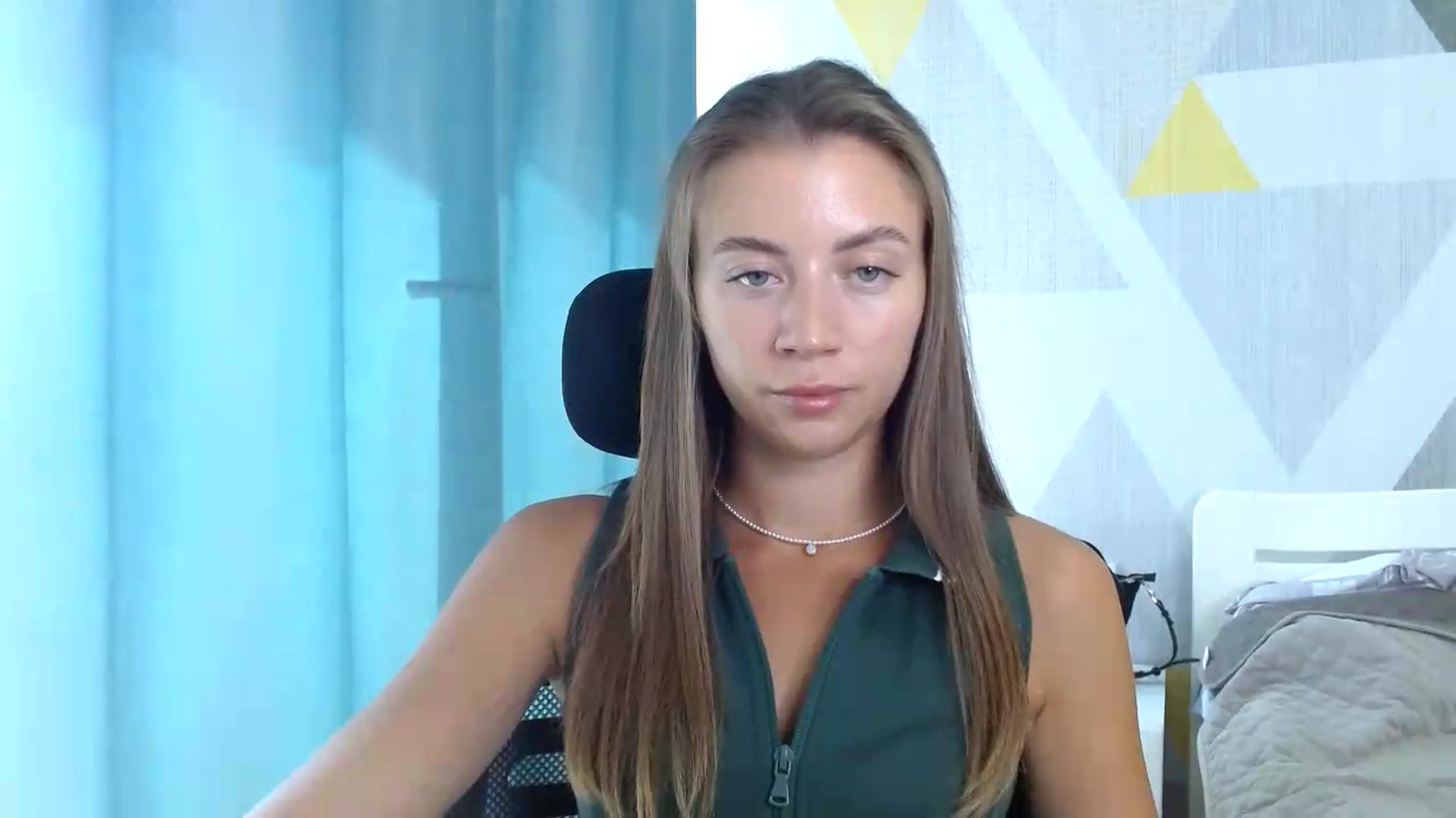 Gallery image thumbnail from Sulfate0's myfreecams stream on, 09/12/2026, 11:20 image 17 of 20