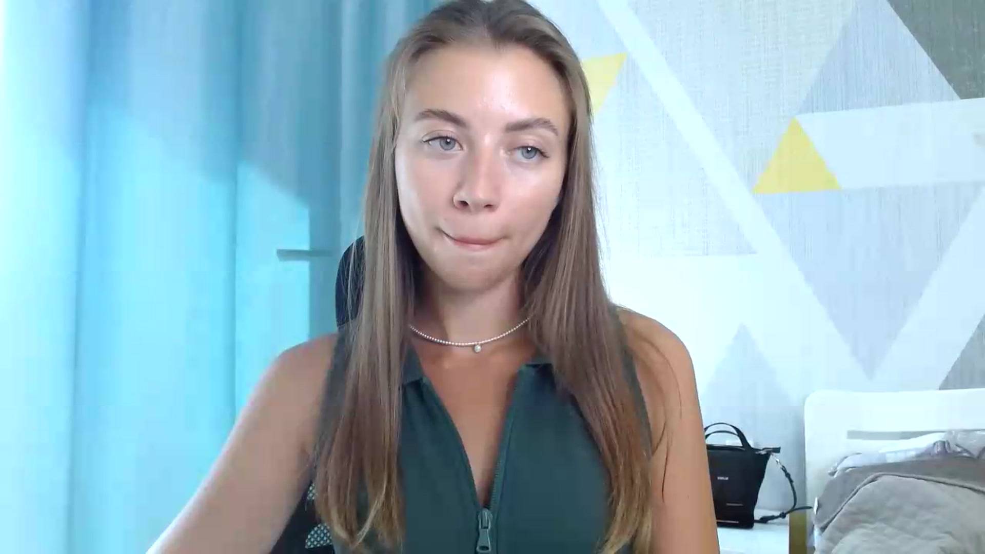 Gallery image thumbnail from Sulfate0's myfreecams stream on, 09/12/2026, 11:20 image 7 of 20