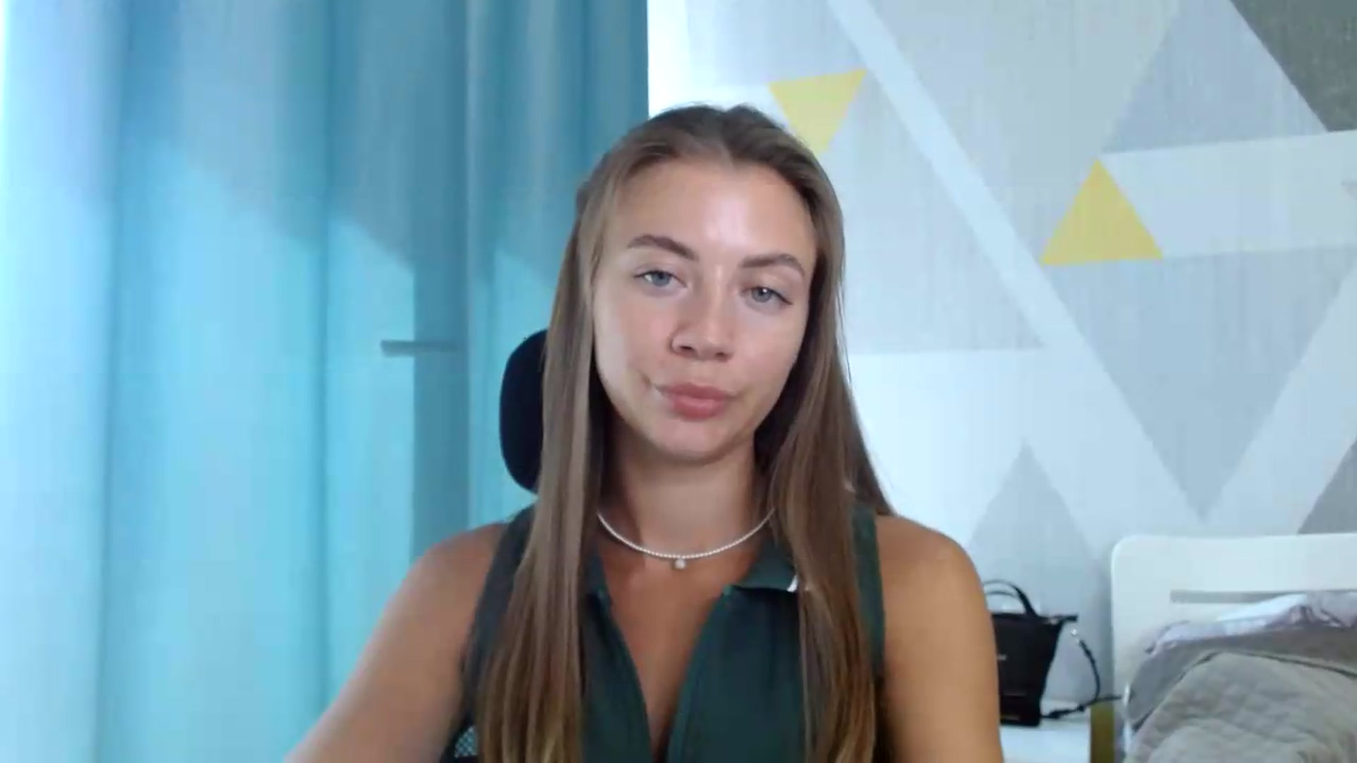 Gallery image thumbnail from Sulfate0's myfreecams stream on, 09/12/2026, 11:20 image 15 of 20