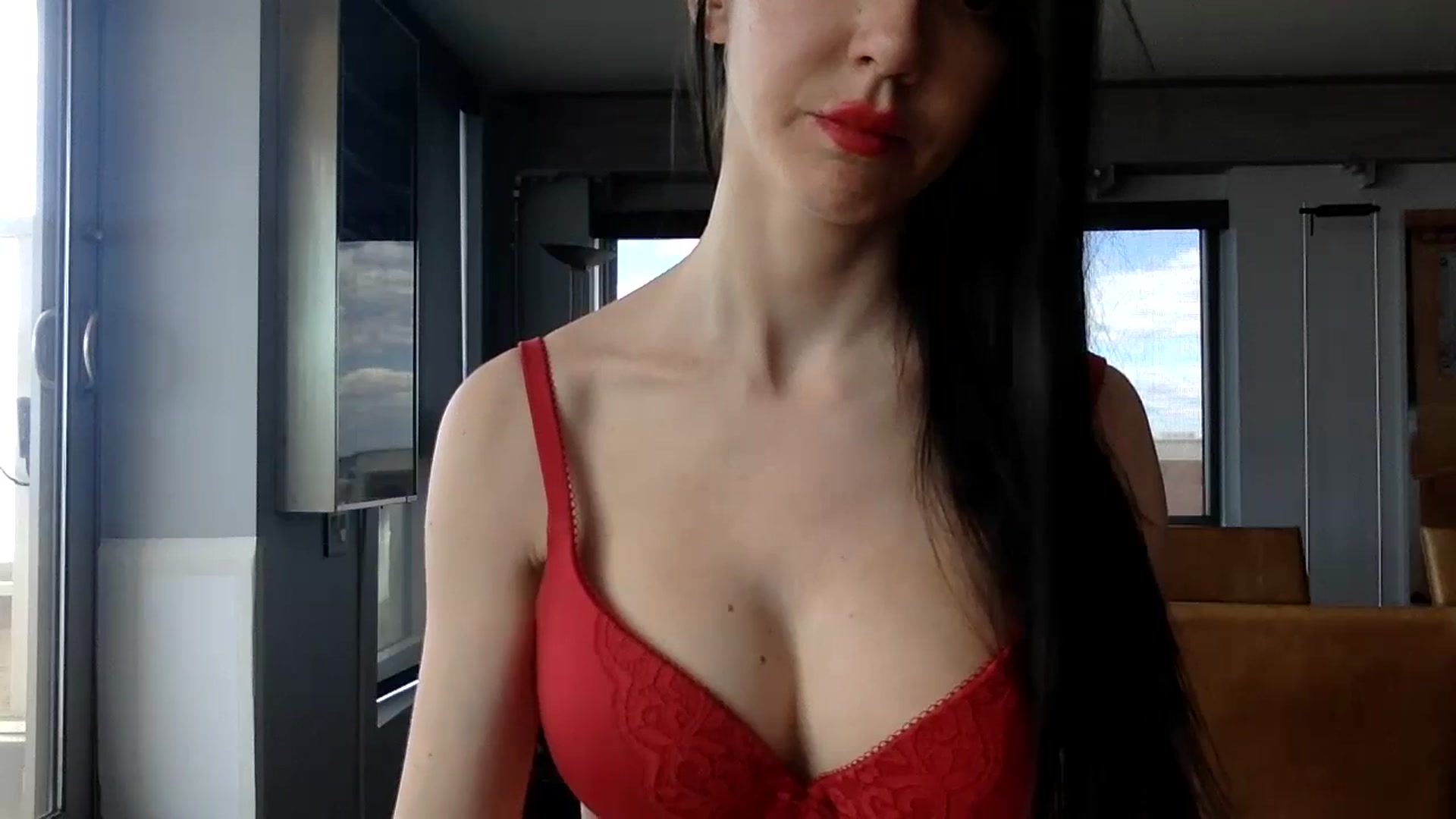 Gallery image thumbnail from SultrySiren19's myfreecams stream on, 06/10/2024, 16:30 image 19 of 20
