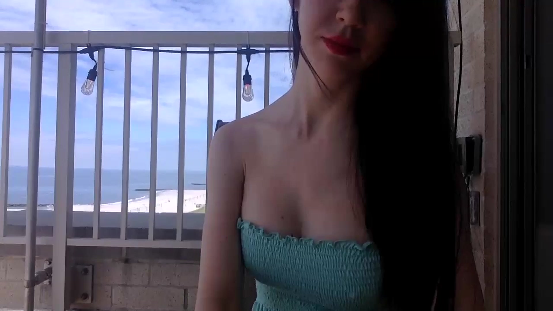 Gallery image thumbnail from SultrySiren19's myfreecams stream on, 06/11/2024, 14:40 image 20 of 20