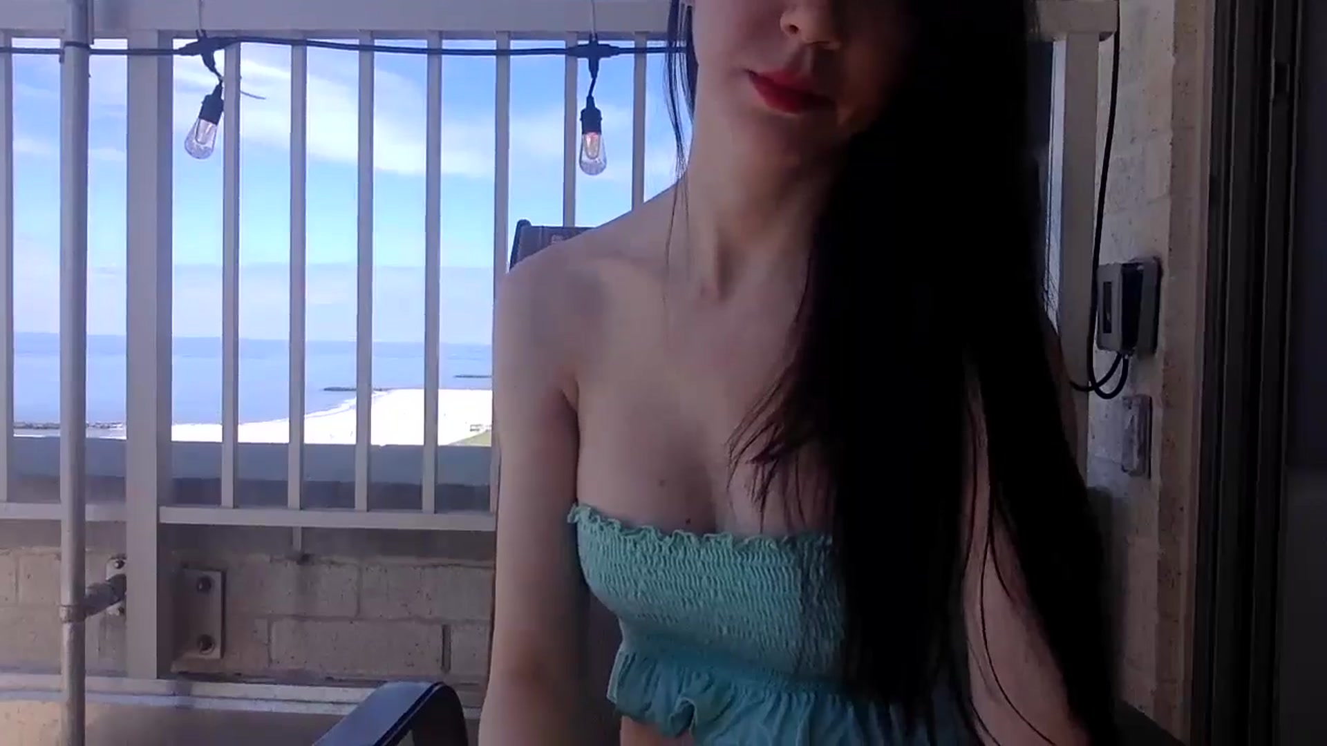 Gallery image thumbnail from SultrySiren19's myfreecams stream on, 06/11/2024, 14:40 image 8 of 20