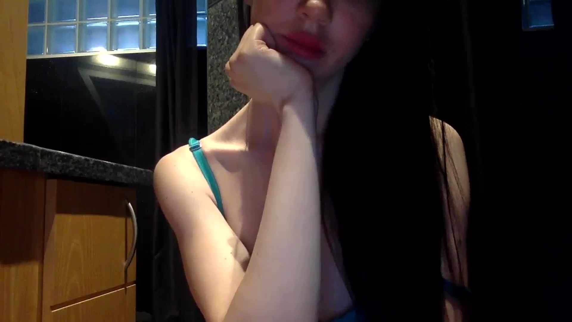Gallery image thumbnail from SultrySiren19's myfreecams stream on, 06/13/2024, 16:25 image 6 of 20