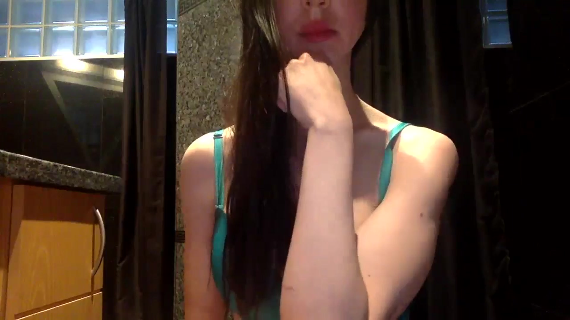 Gallery image thumbnail from SultrySiren19's myfreecams stream on, 06/13/2024, 16:25 image 2 of 20