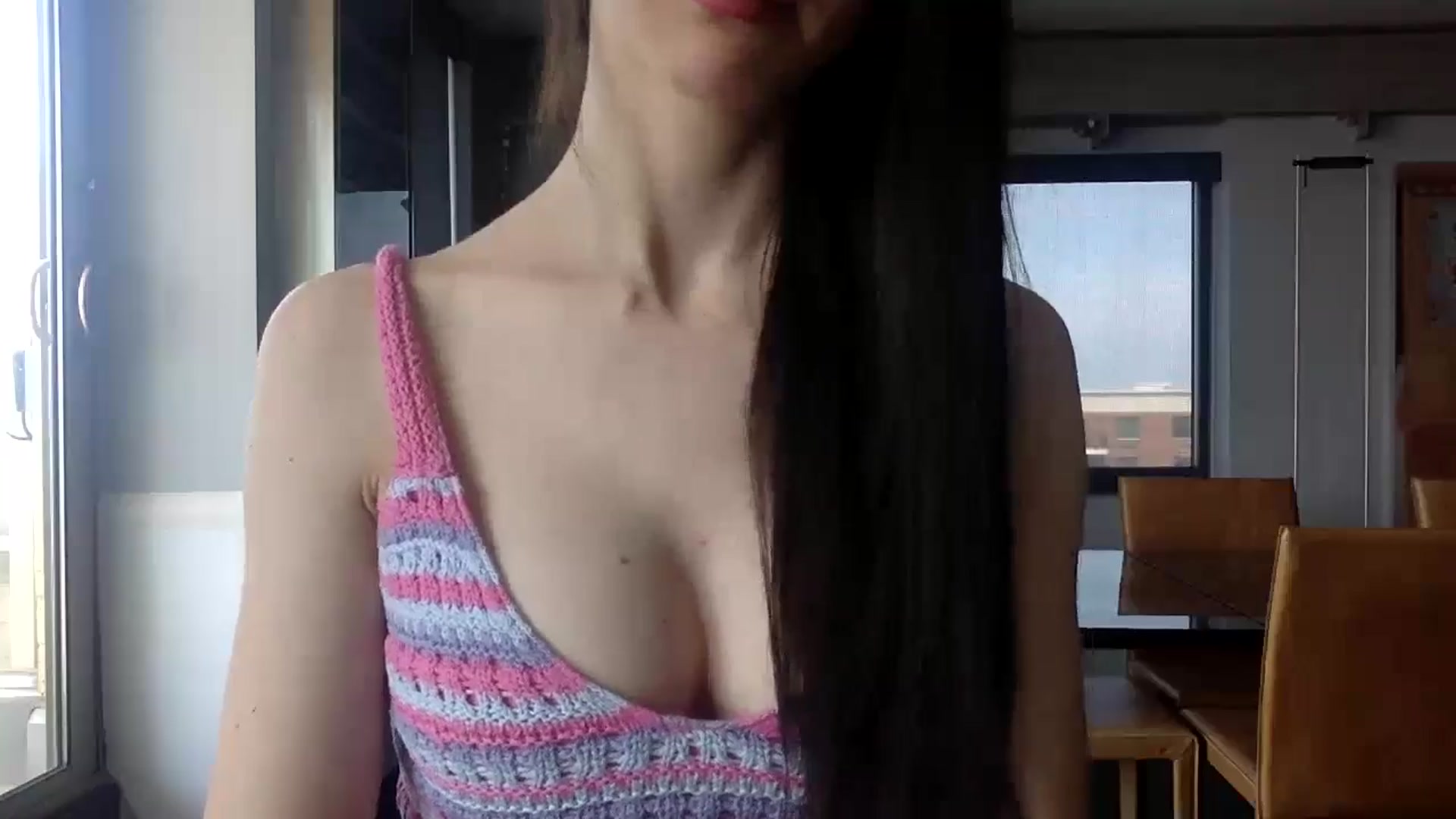 Gallery image thumbnail from SultrySiren19's myfreecams stream on, 06/14/2024, 16:06 image 4 of 20