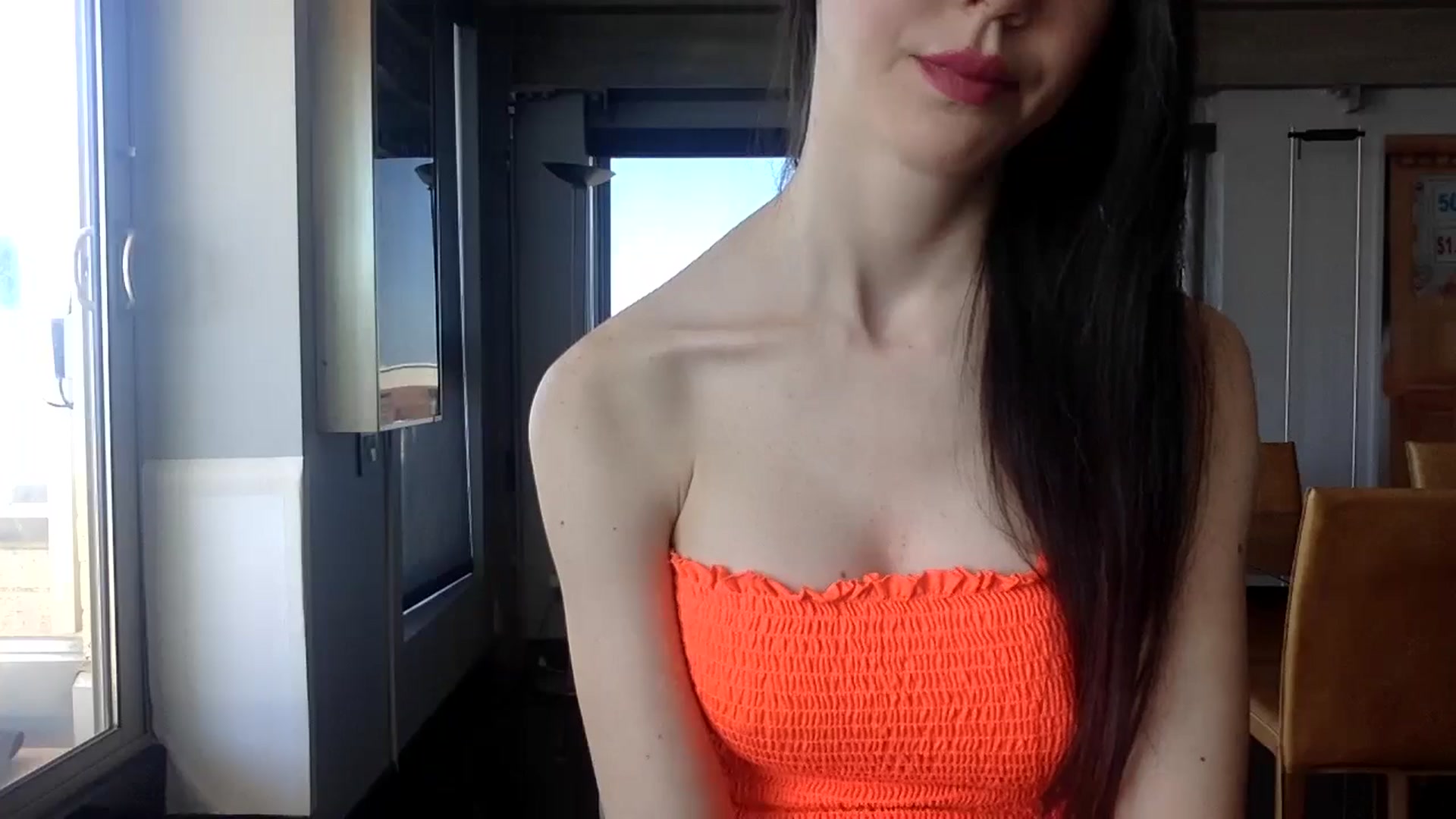 Gallery image thumbnail from SultrySiren19's myfreecams stream on, 06/15/2024, 14:54 image 5 of 20
