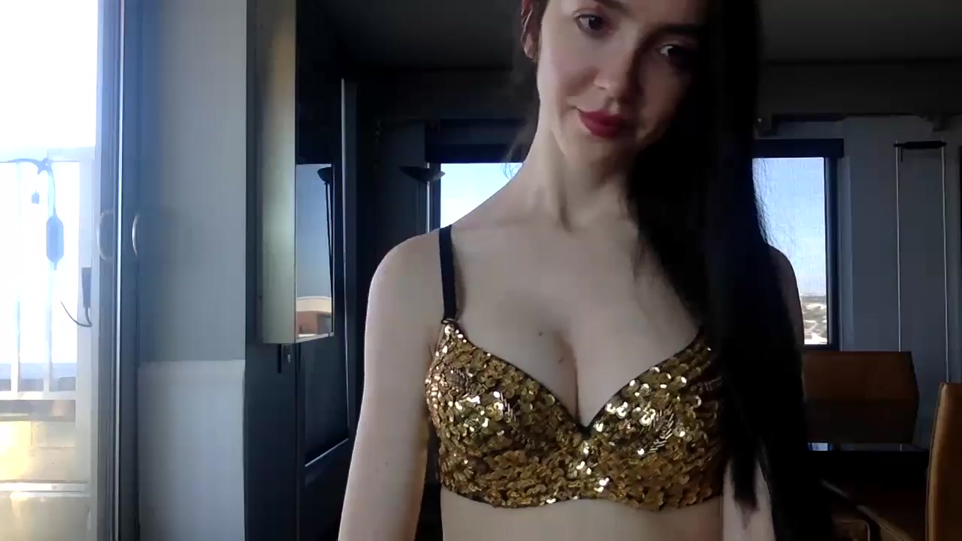 Gallery image thumbnail from SultrySiren19's myfreecams stream on, 06/16/2024, 12:39 image 14 of 20