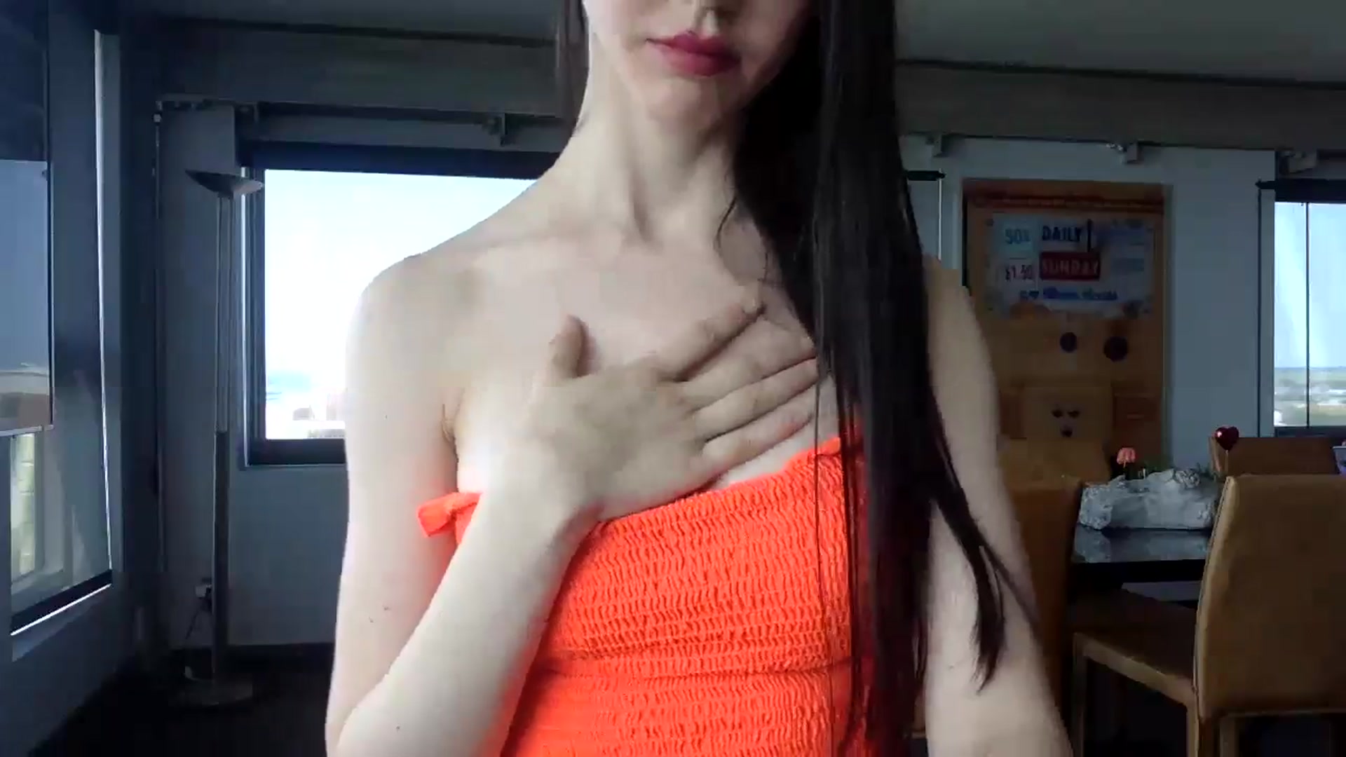 Gallery image thumbnail from SultrySiren19's myfreecams stream on, 06/18/2024, 15:28 image 10 of 20
