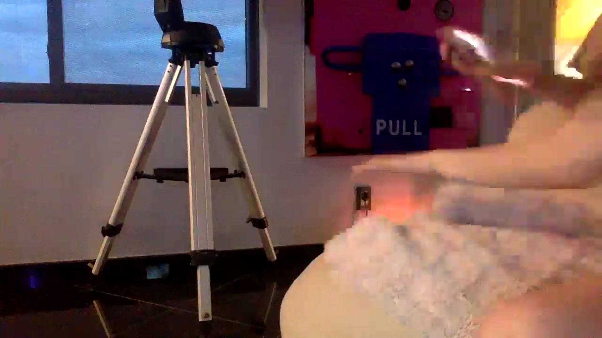 Gallery image thumbnail from SultrySiren19's myfreecams stream on, 06/25/2024, 24:54 image 10 of 20