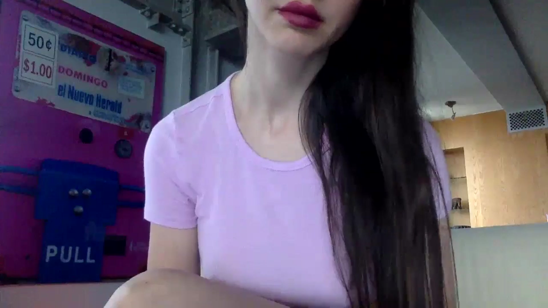 Gallery image thumbnail from SultrySiren19's myfreecams stream on, 08/08/2024, 14:07 image 5 of 20