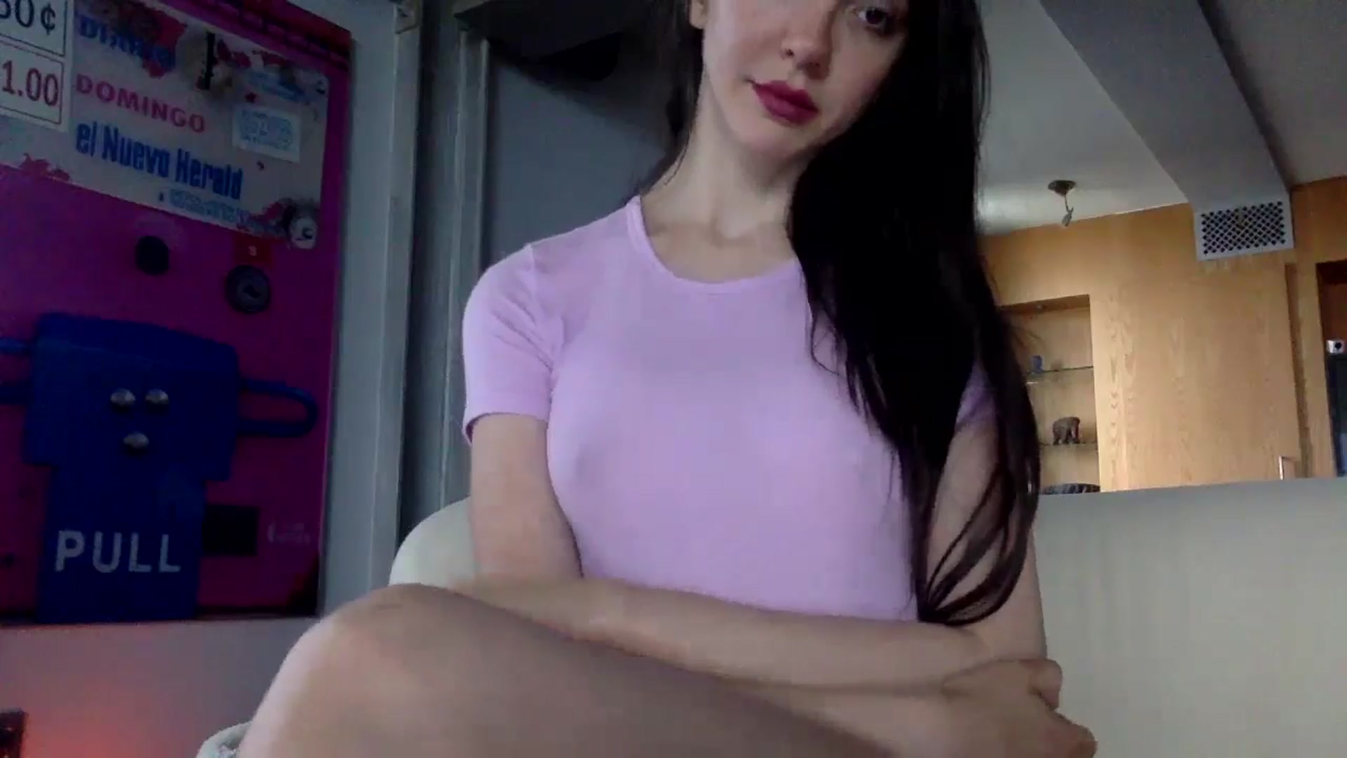 Gallery image thumbnail from SultrySiren19's myfreecams stream on, 08/08/2024, 14:07 image 18 of 20