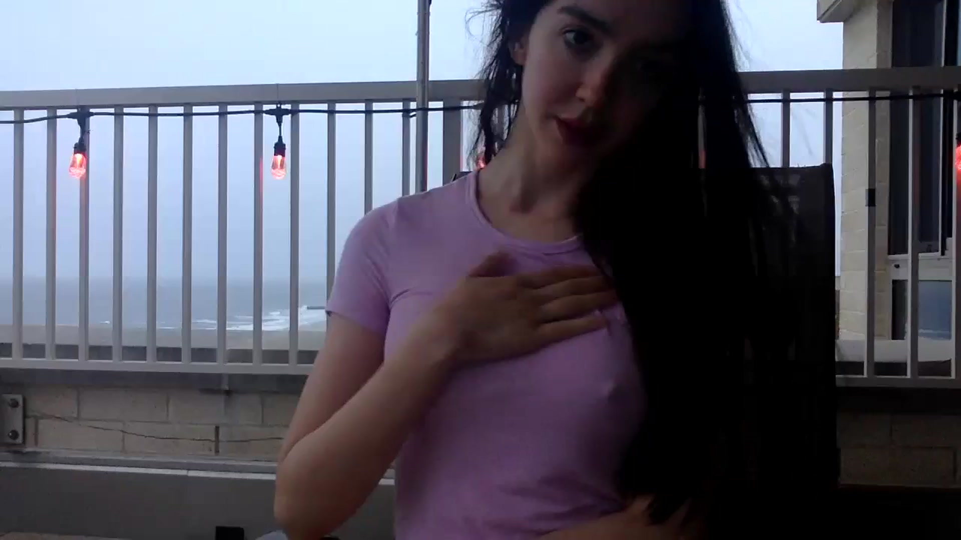 Gallery image thumbnail from SultrySiren19's myfreecams stream on, 08/08/2024, 23:37 image 1 of 20