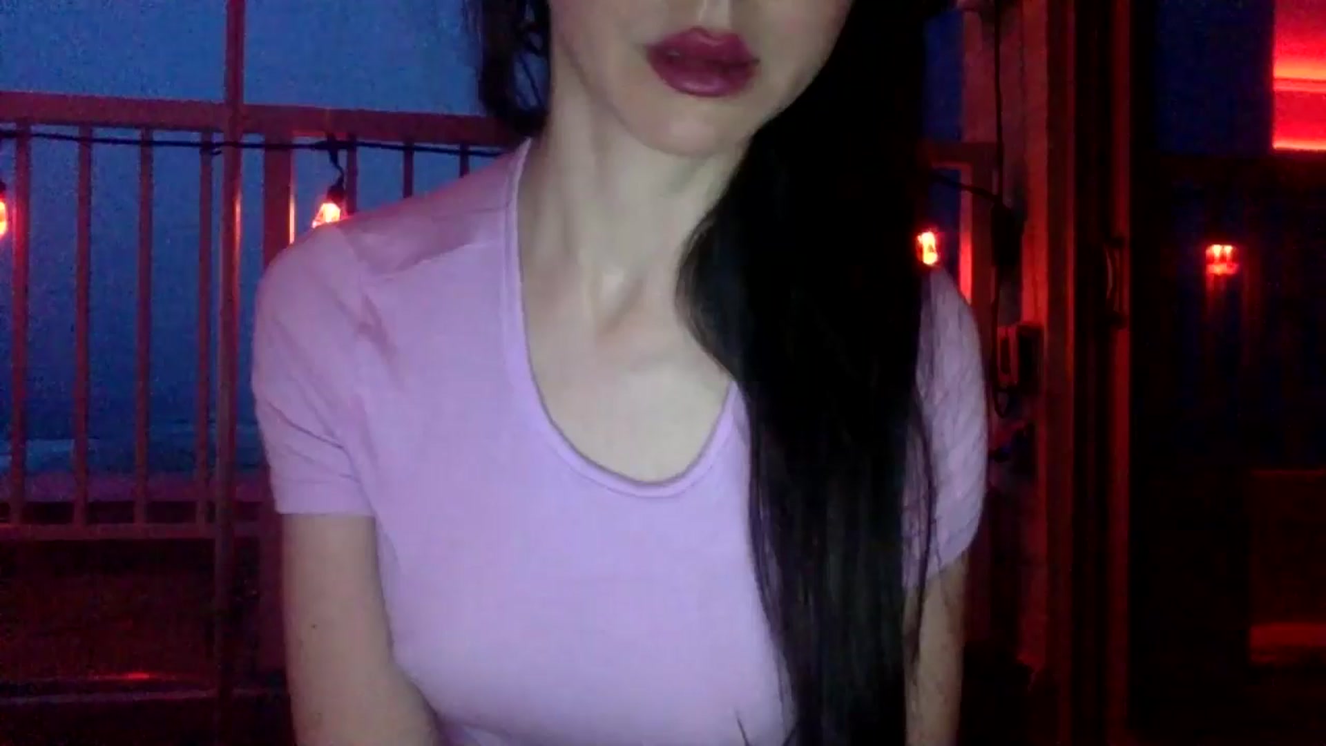Gallery image thumbnail from SultrySiren19's myfreecams stream on, 08/09/2024, 24:29 image 11 of 20