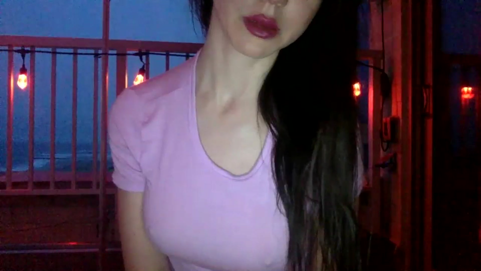 Gallery image thumbnail from SultrySiren19's myfreecams stream on, 08/09/2024, 24:29 image 2 of 20