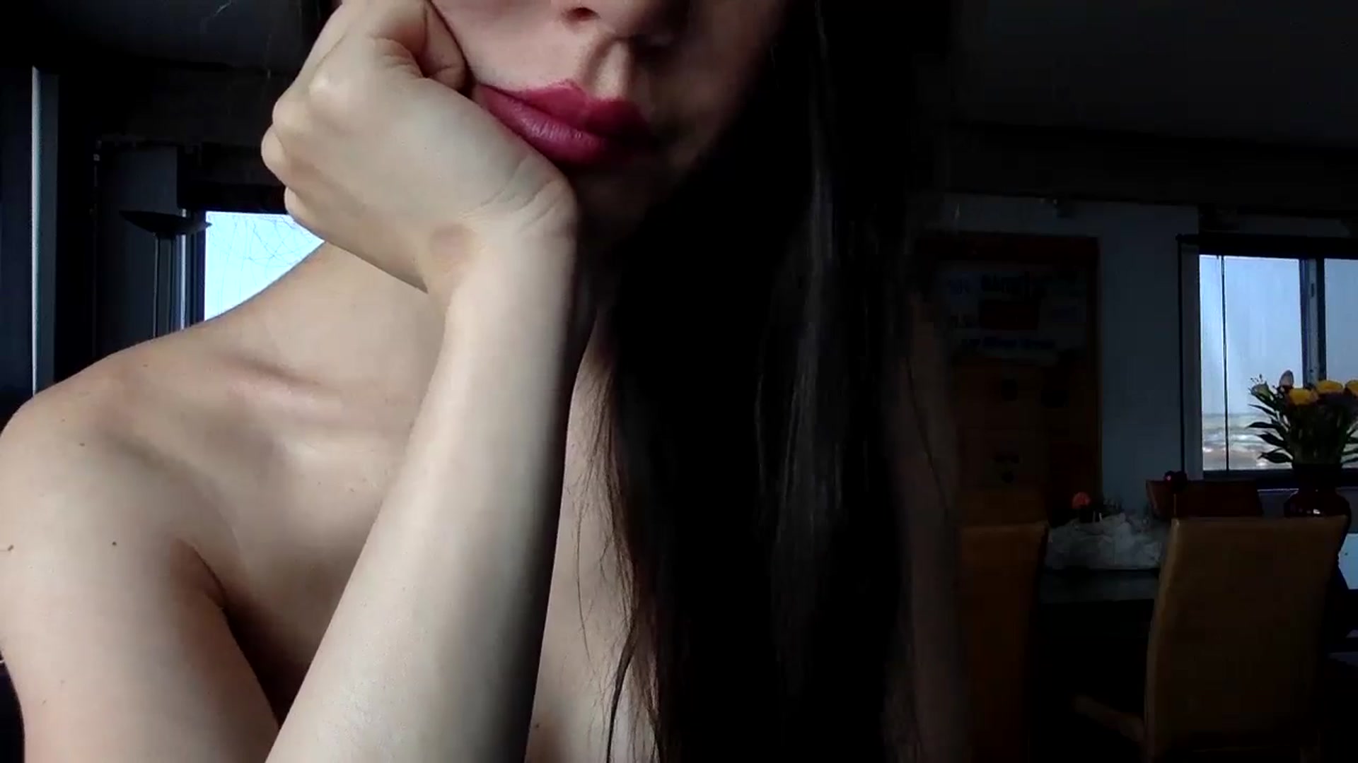 Gallery image thumbnail from SultrySiren19's myfreecams stream on, 08/24/2024, 14:19 image 5 of 20