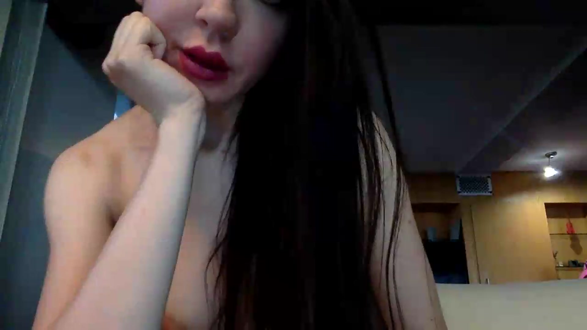 Gallery image thumbnail from SultrySiren19's myfreecams stream on, 08/19/2026, 11:19 image 15 of 20