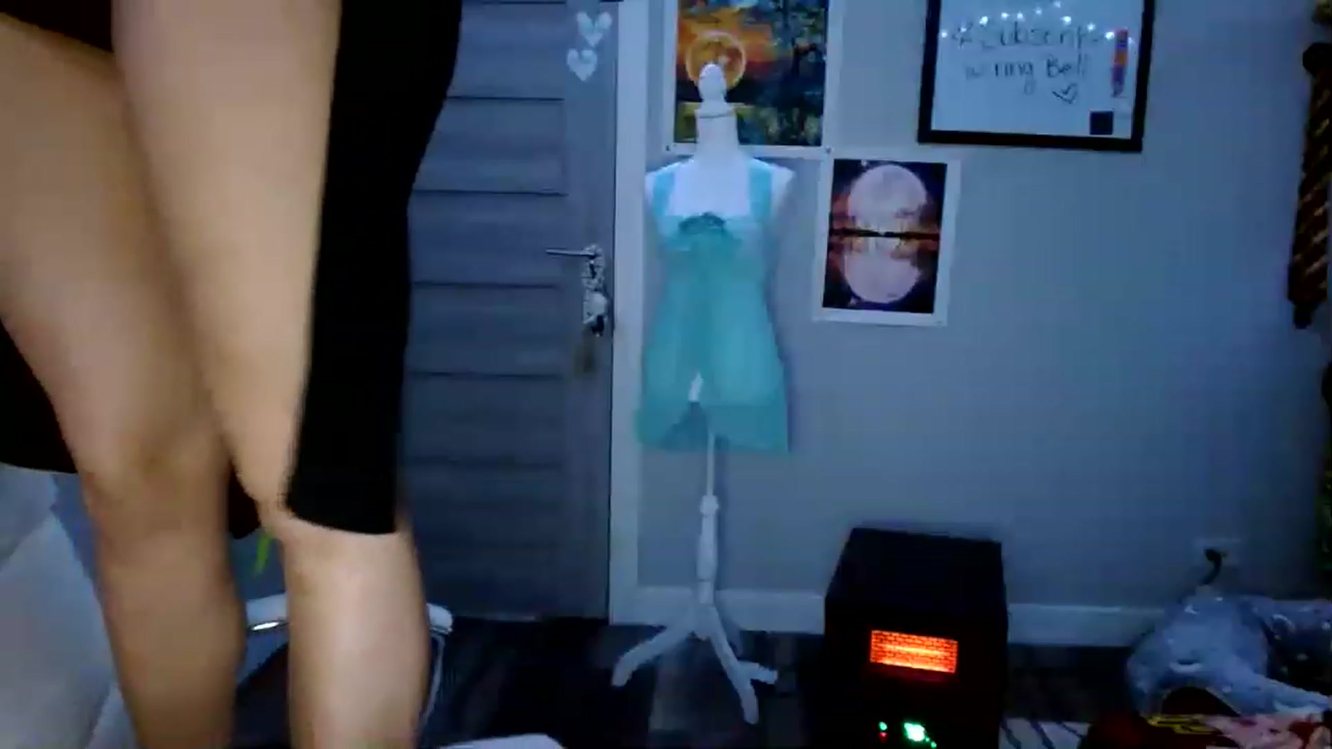 Gallery image thumbnail from SultrySnow's myfreecams stream on, 03/03/2023, 24:20 image 8 of 20