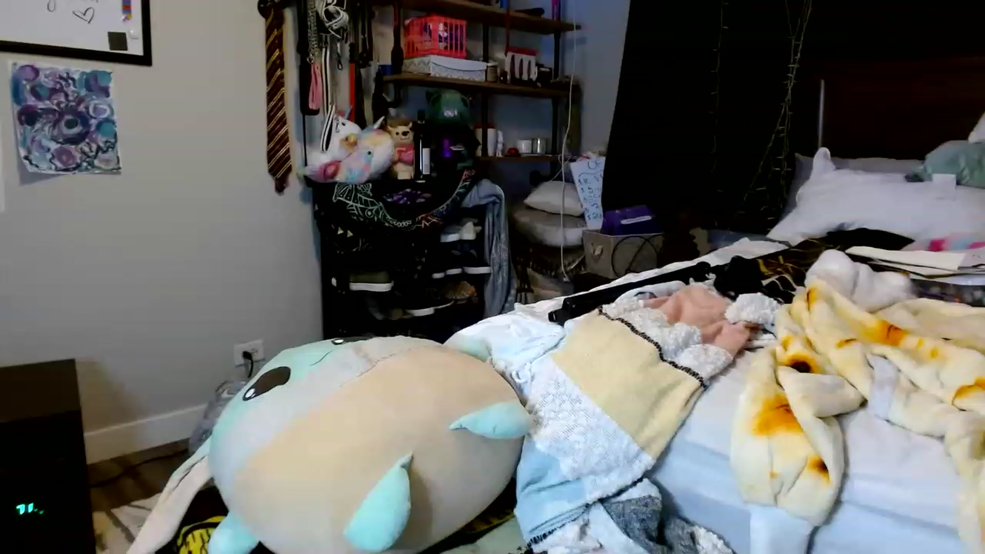 Gallery image thumbnail from SultrySnow's myfreecams stream on, 03/07/2023, 05:06 image 12 of 20