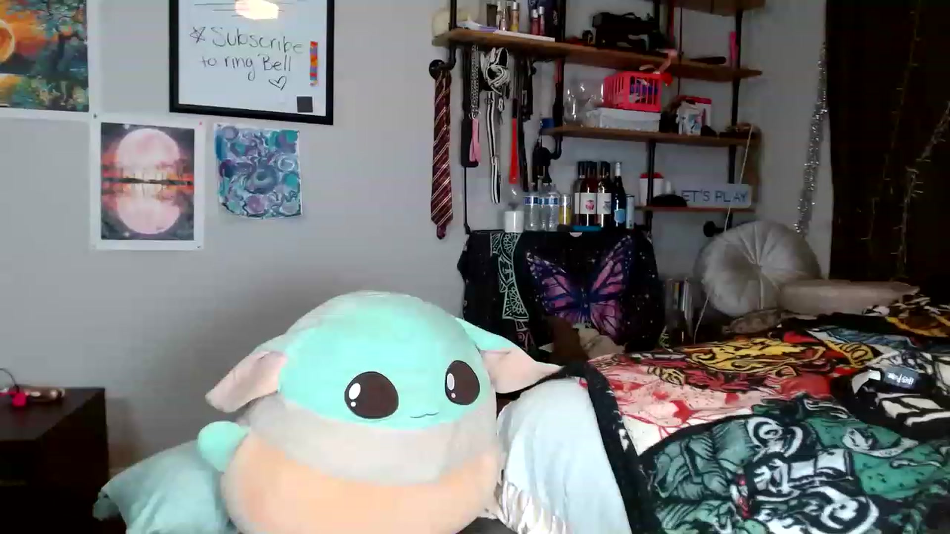 Gallery image thumbnail from SultrySnow's myfreecams stream on, 03/15/2023, 04:06 image 3 of 20