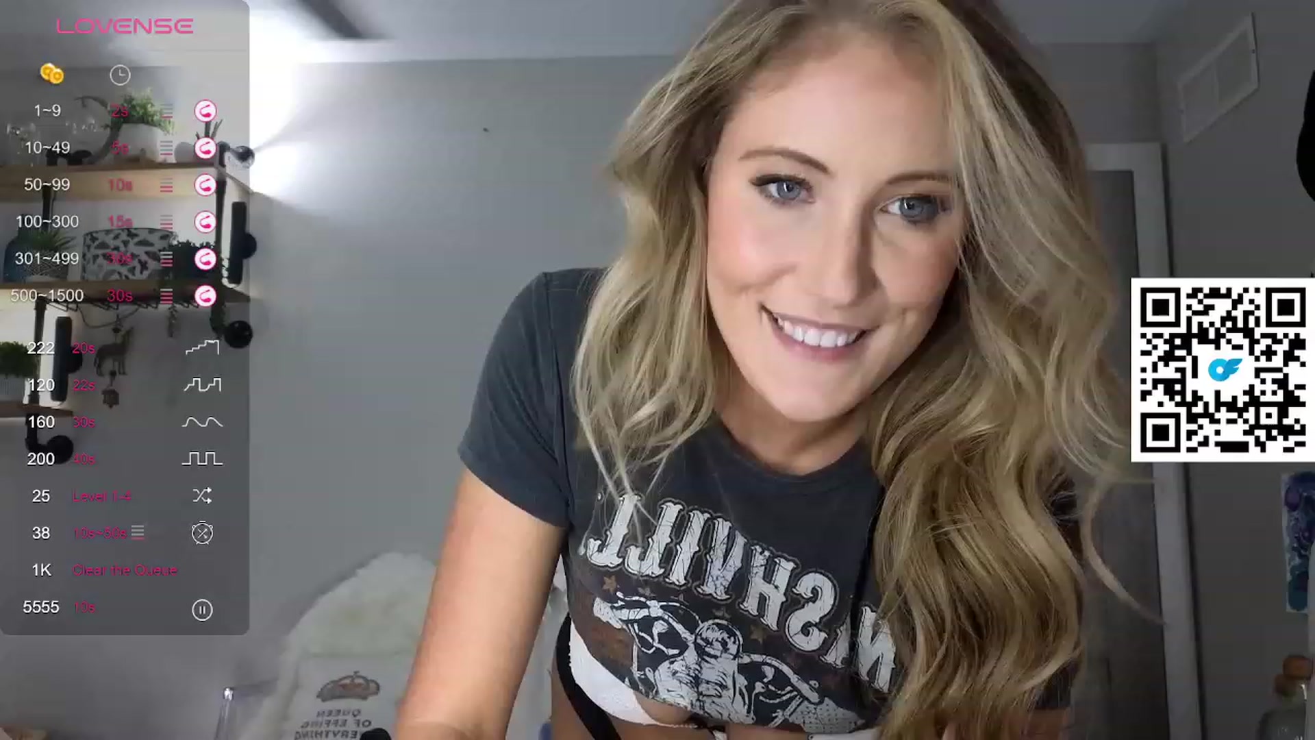 Gallery image thumbnail from SultrySnow's myfreecams stream on, 08/26/2023, 07:14 image 6 of 20