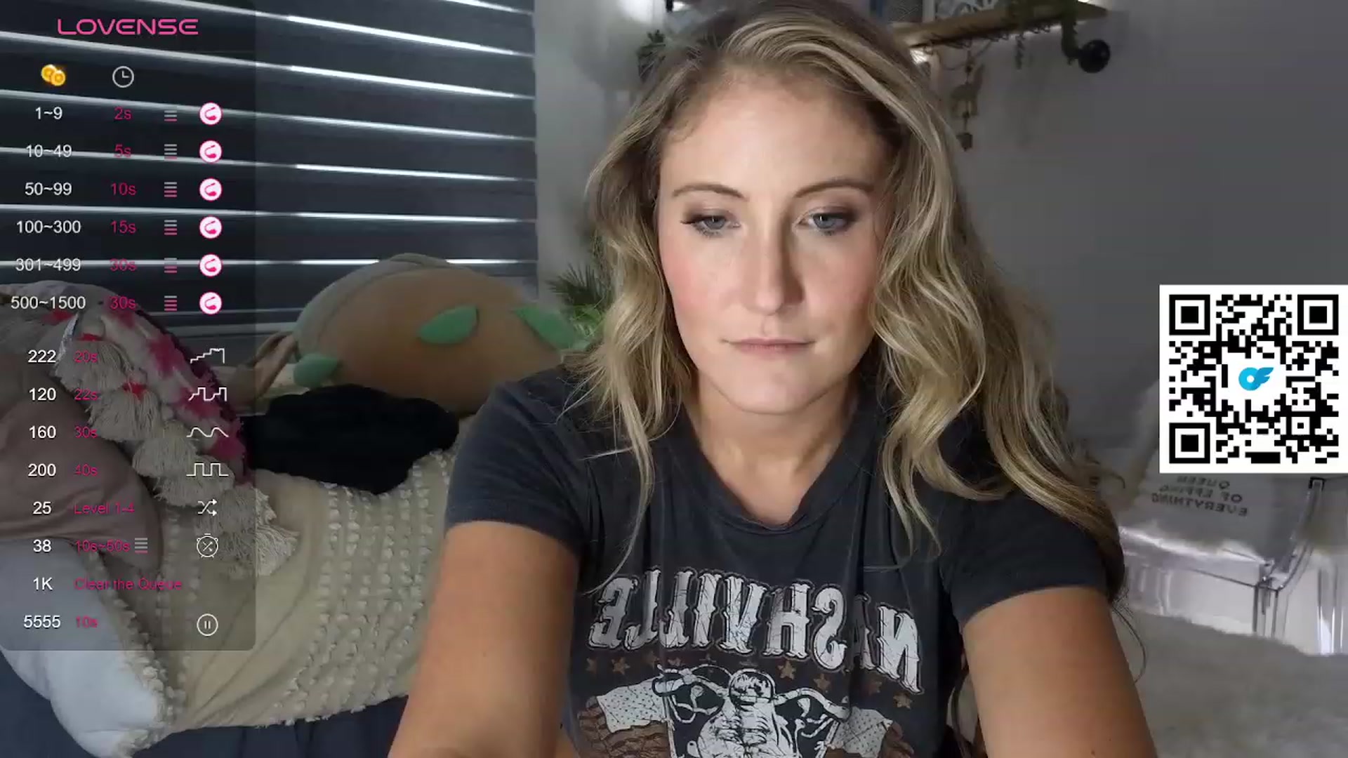 Gallery image thumbnail from SultrySnow's myfreecams stream on, 08/26/2023, 13:32 image 19 of 20