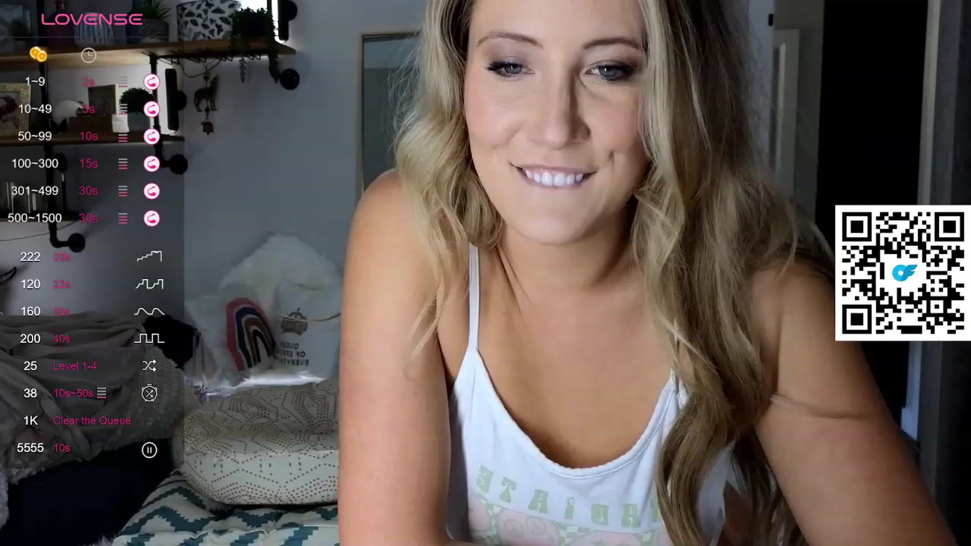 Gallery image thumbnail from SultrySnow's myfreecams stream on, 08/29/2023, 21:30 image 6 of 20
